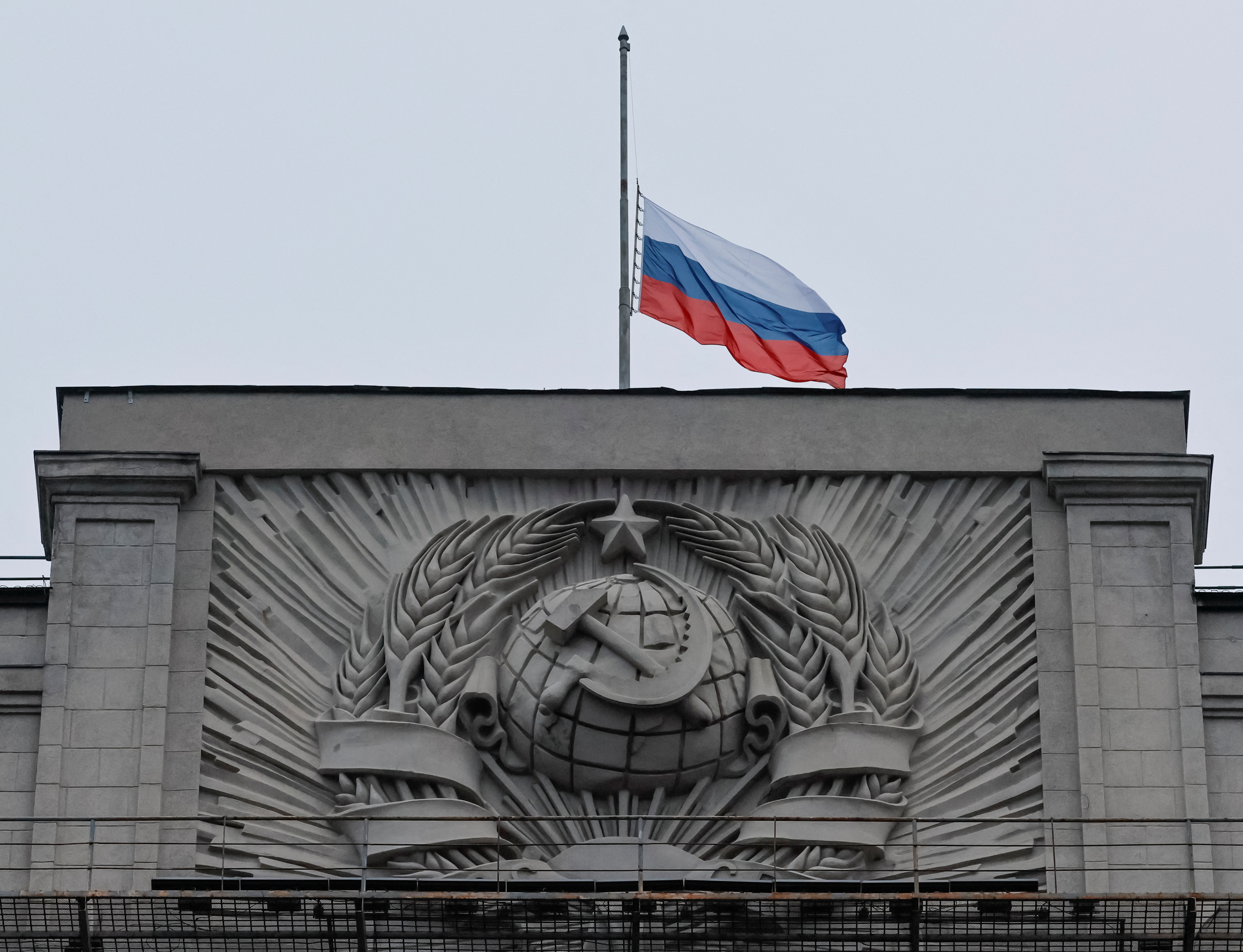 image Russia mourns victims of deadly concert hall attack