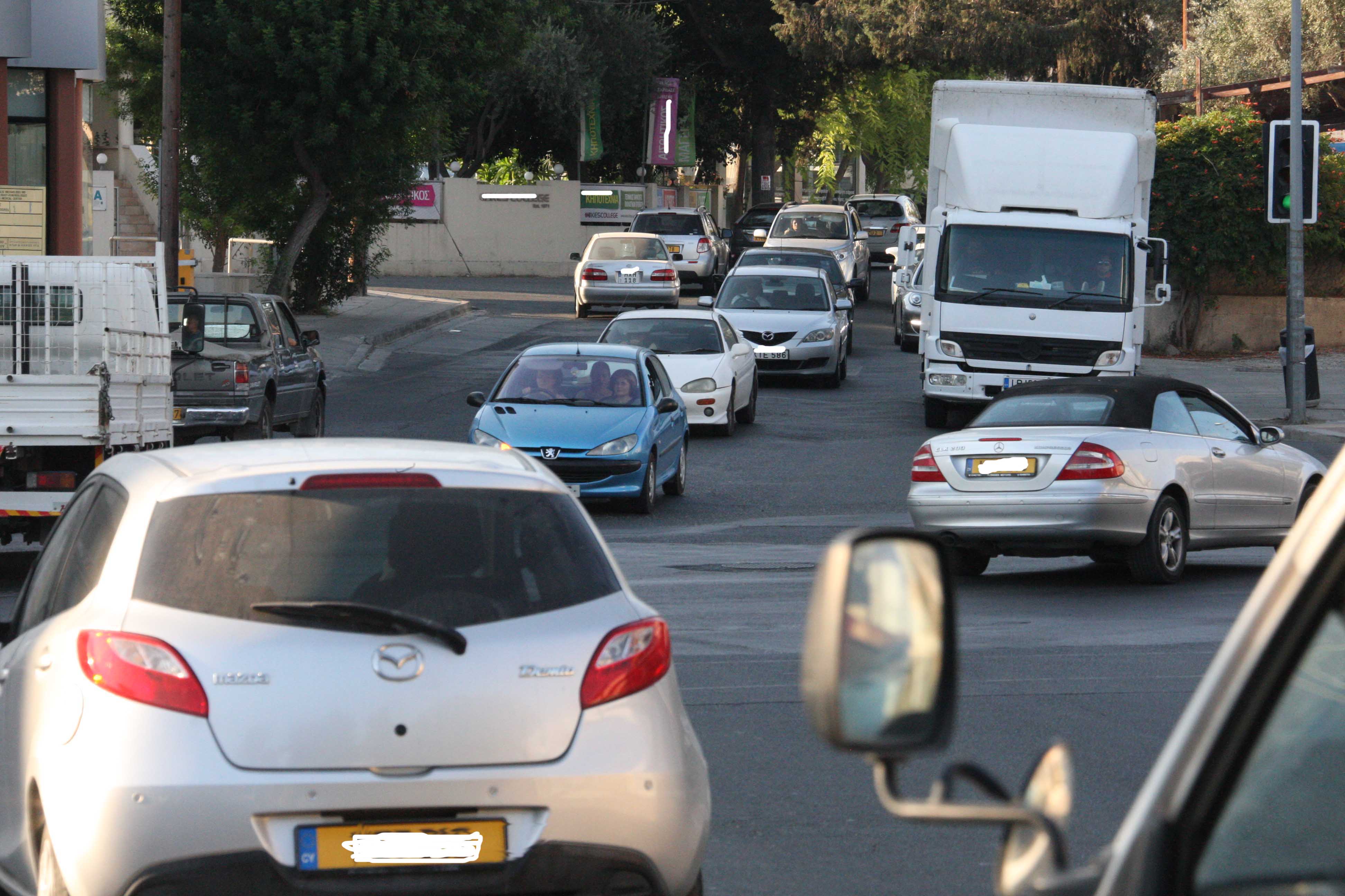 image Police warn of sudden road closures for Qatari leader’s visit