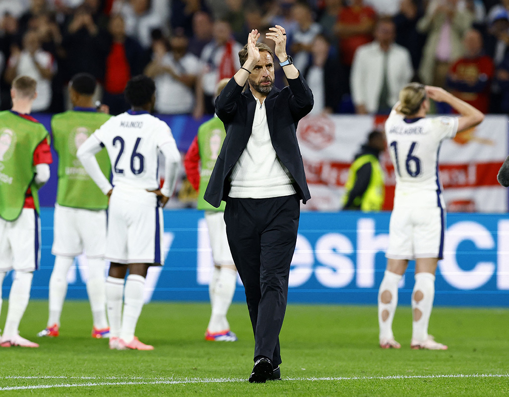 Southgate in his bubble as England seek best Euros start