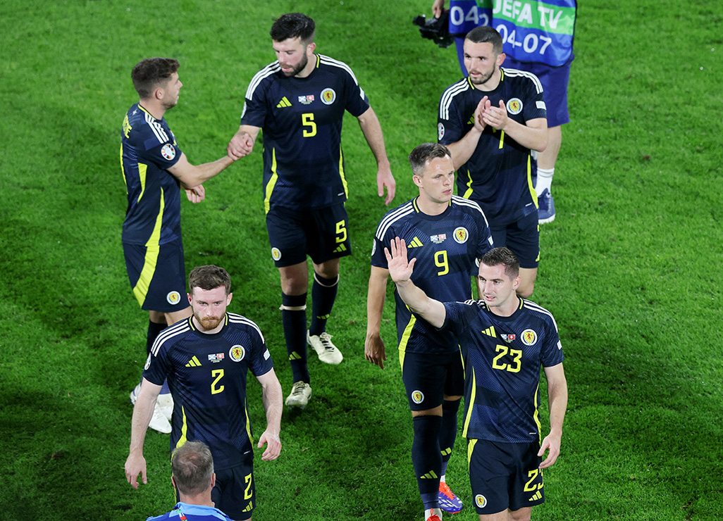 Scotland and Hungary do battle in must-win encounter