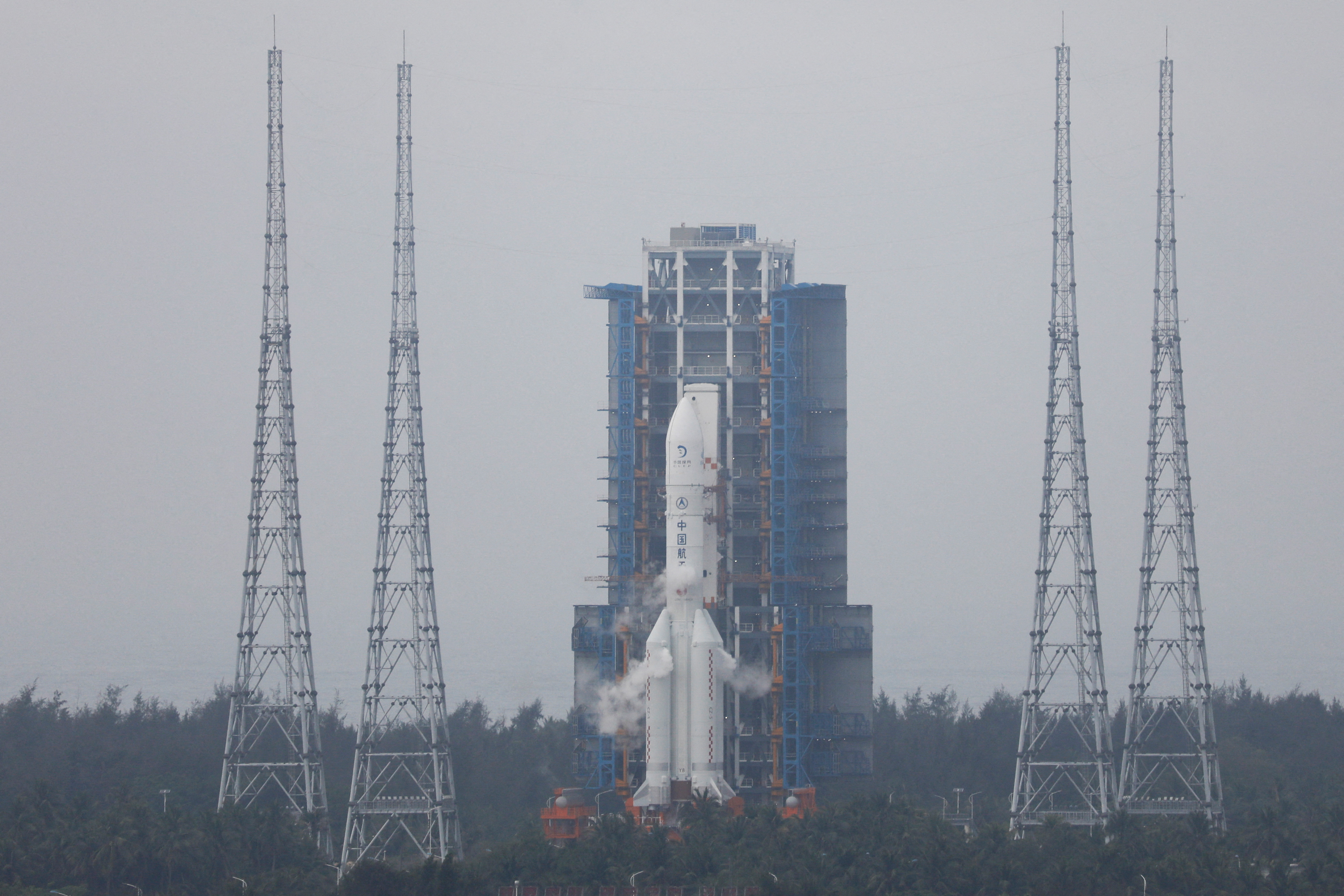 image China lands on moon&#8217;s far side in historic sample-retrieval mission