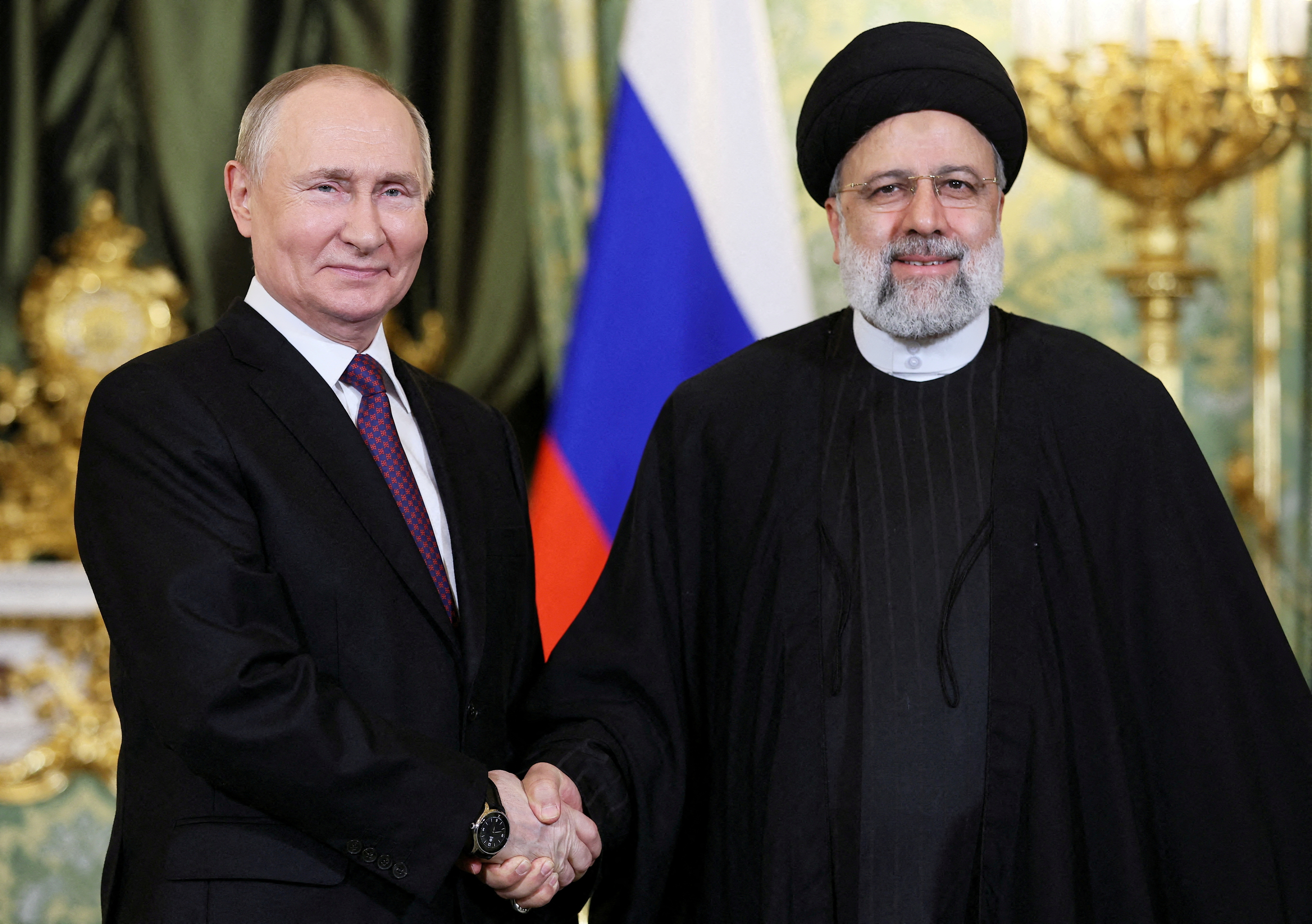 cover Russia&#8217;s new co-operation pact with Iran suspended, reasons given vague
