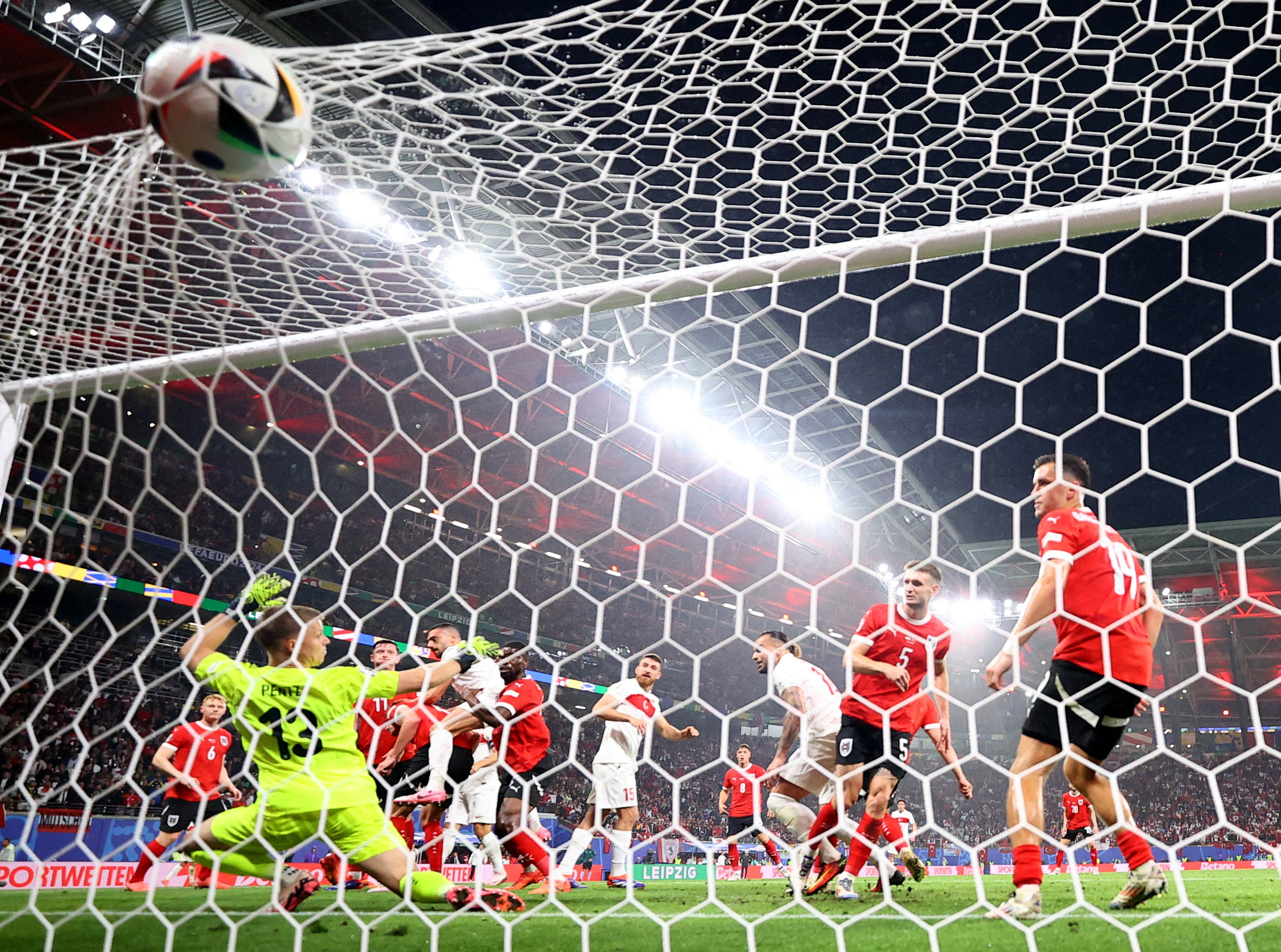 cover Demiral double powers Turkey past Austria into Euro 2024 quarter-finals