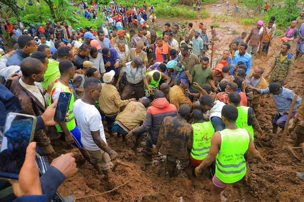 Death toll from Ethiopia landslides could jump to 500