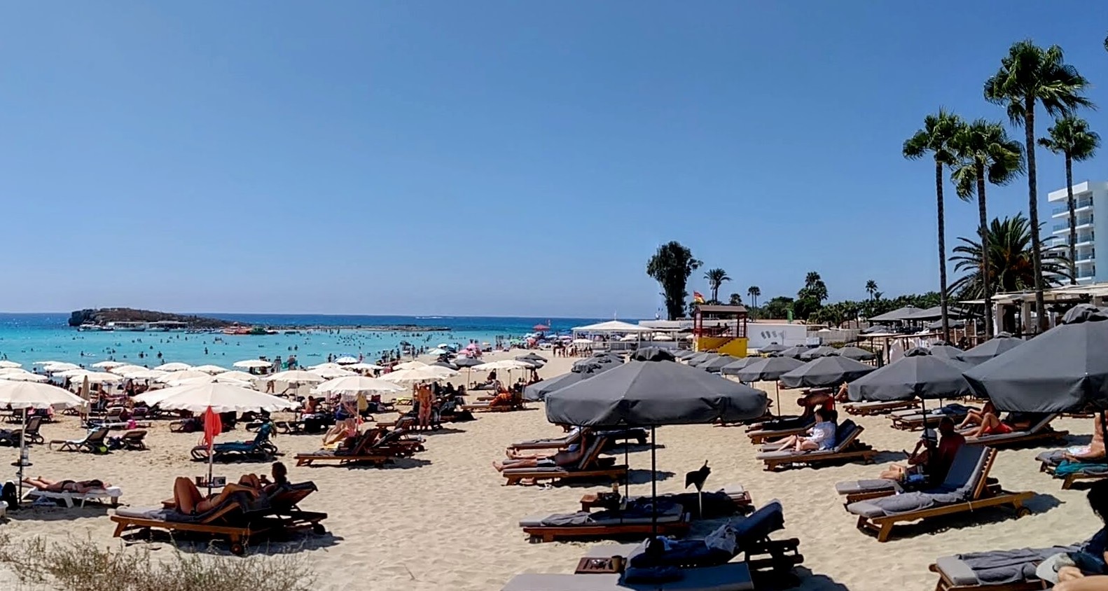 cover &#8216;Cyprus must be marketed as peaceful and progressive tourist destination&#8217;