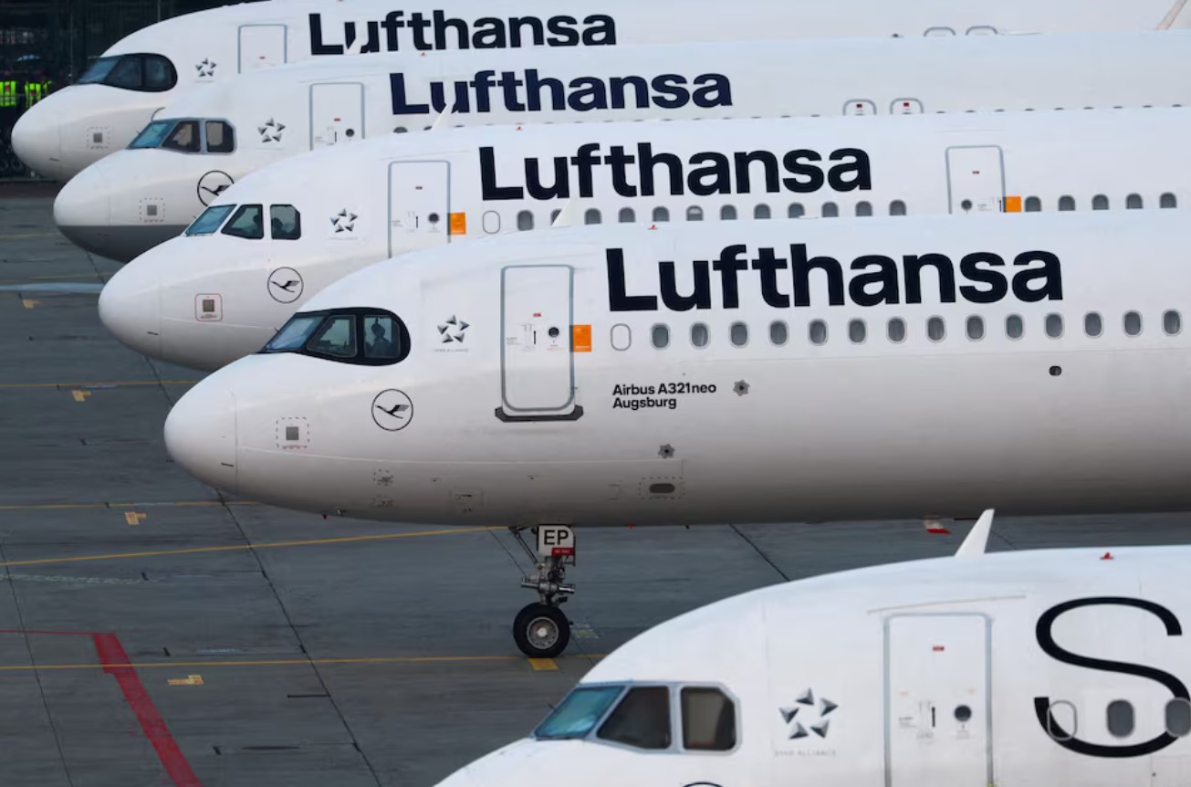 Germany’s Lufthansa cuts 2024 profit target for a second time