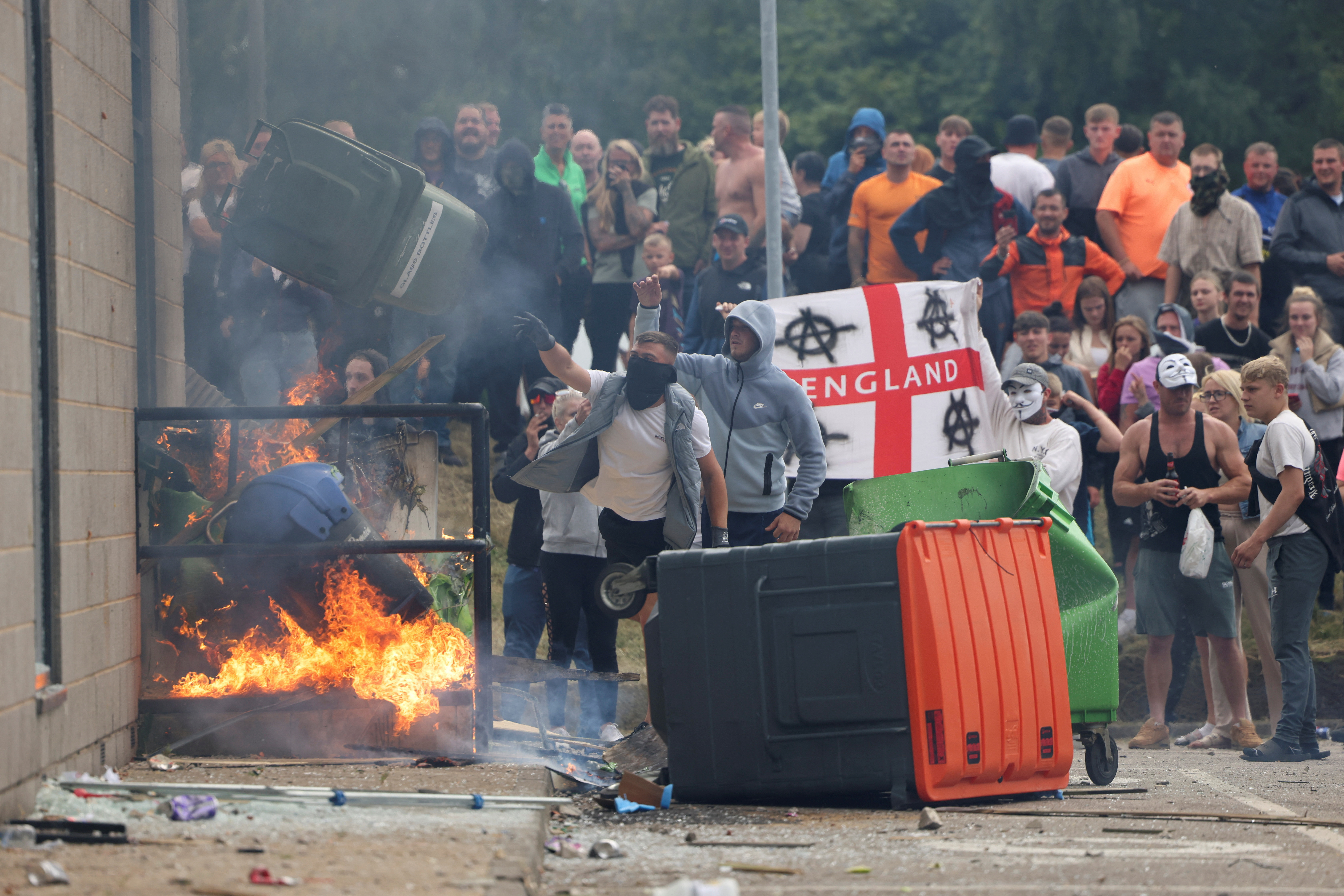 UK’s Starmer vows speedy punishment to quell violent protests