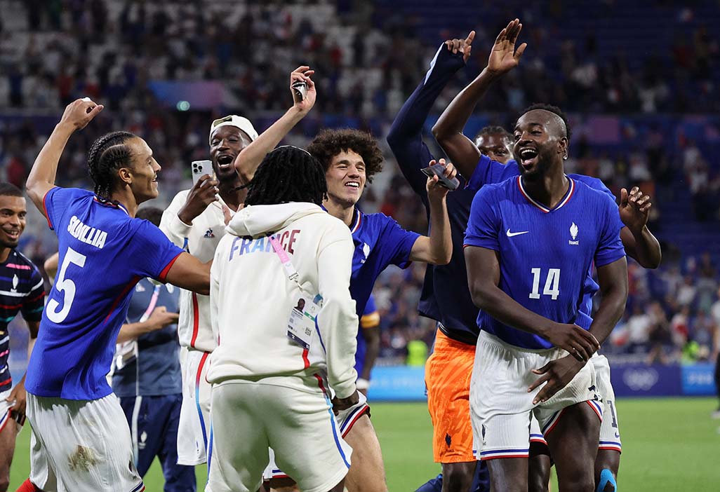 France beat Egypt to reach first final in 40 years