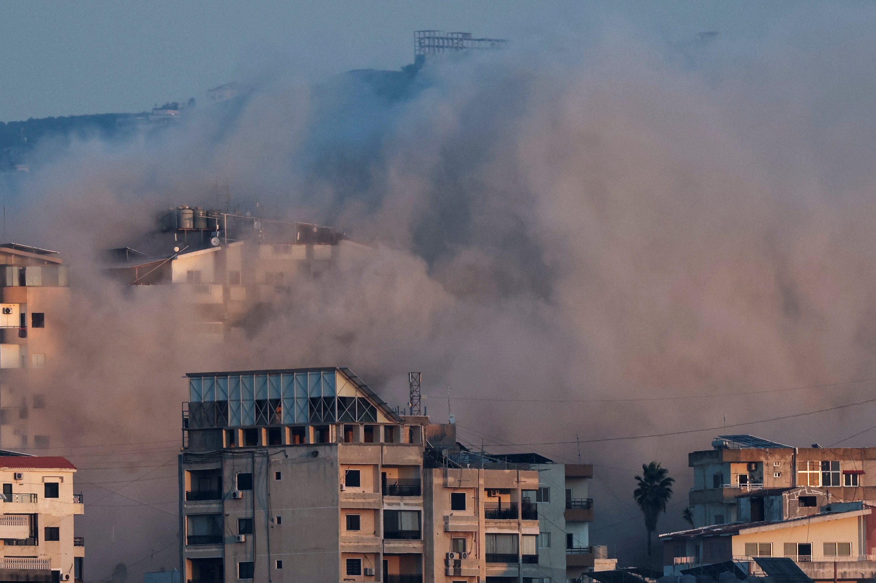 Lebanese troops pull back from border as Israeli ground invasion looms