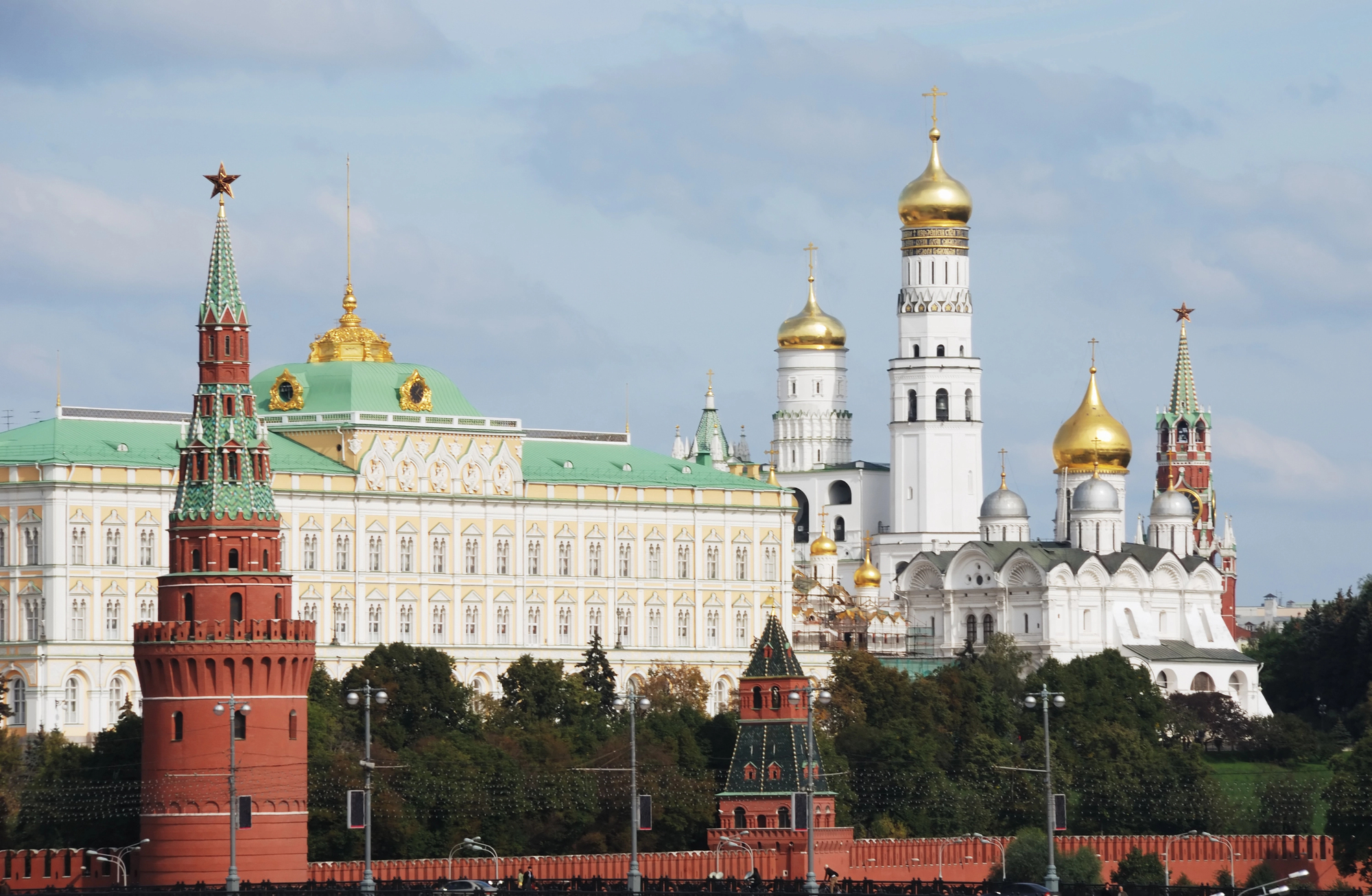 image Russia&#8217;s FSB revokes accreditation of 6 British diplomats