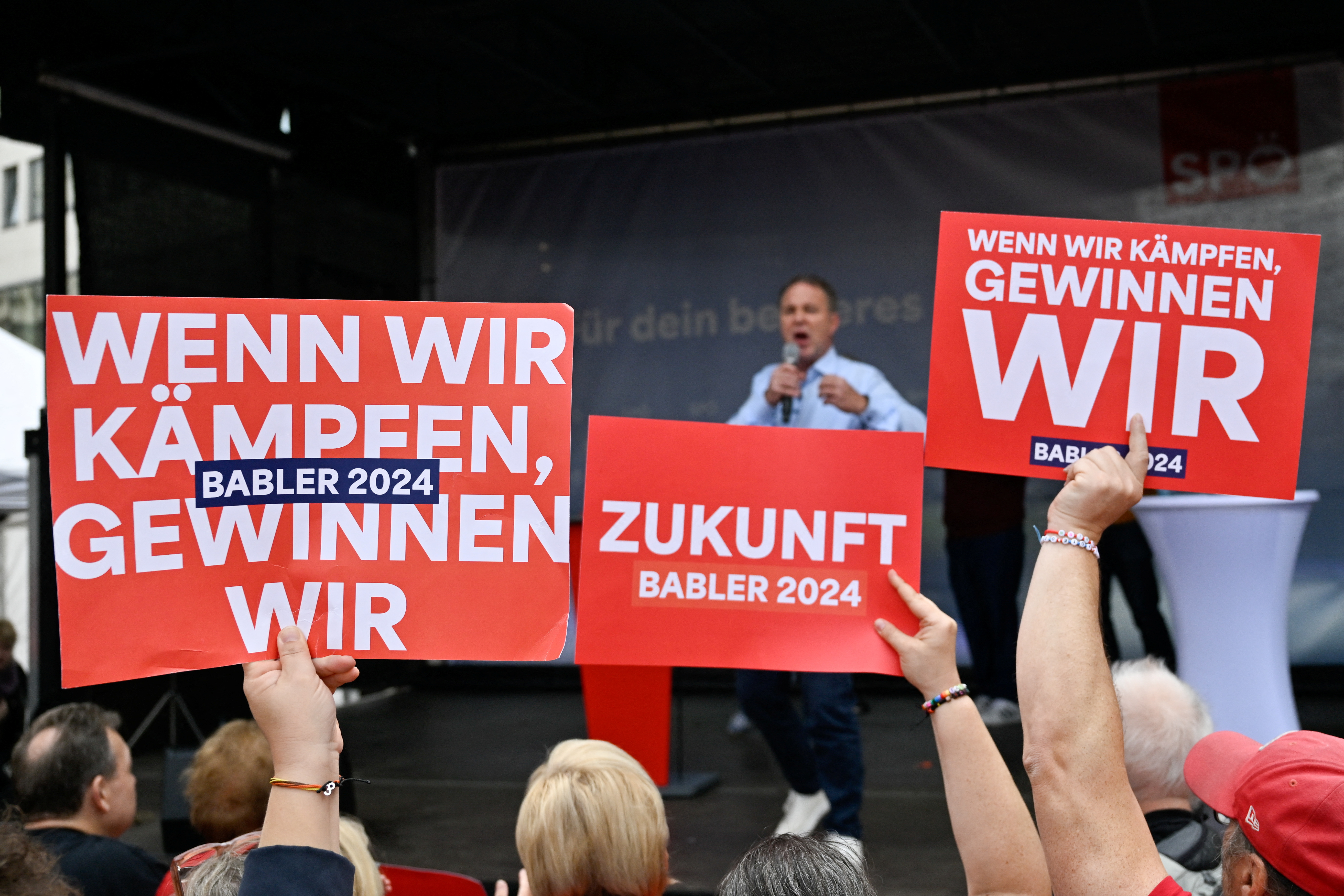 Austria votes in tight election with far right bidding for historic win