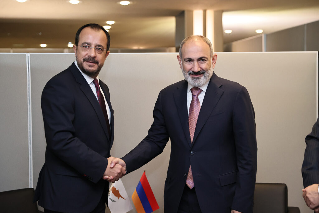 Christodoulides meets Armenian PM Pashinyan and others in New York