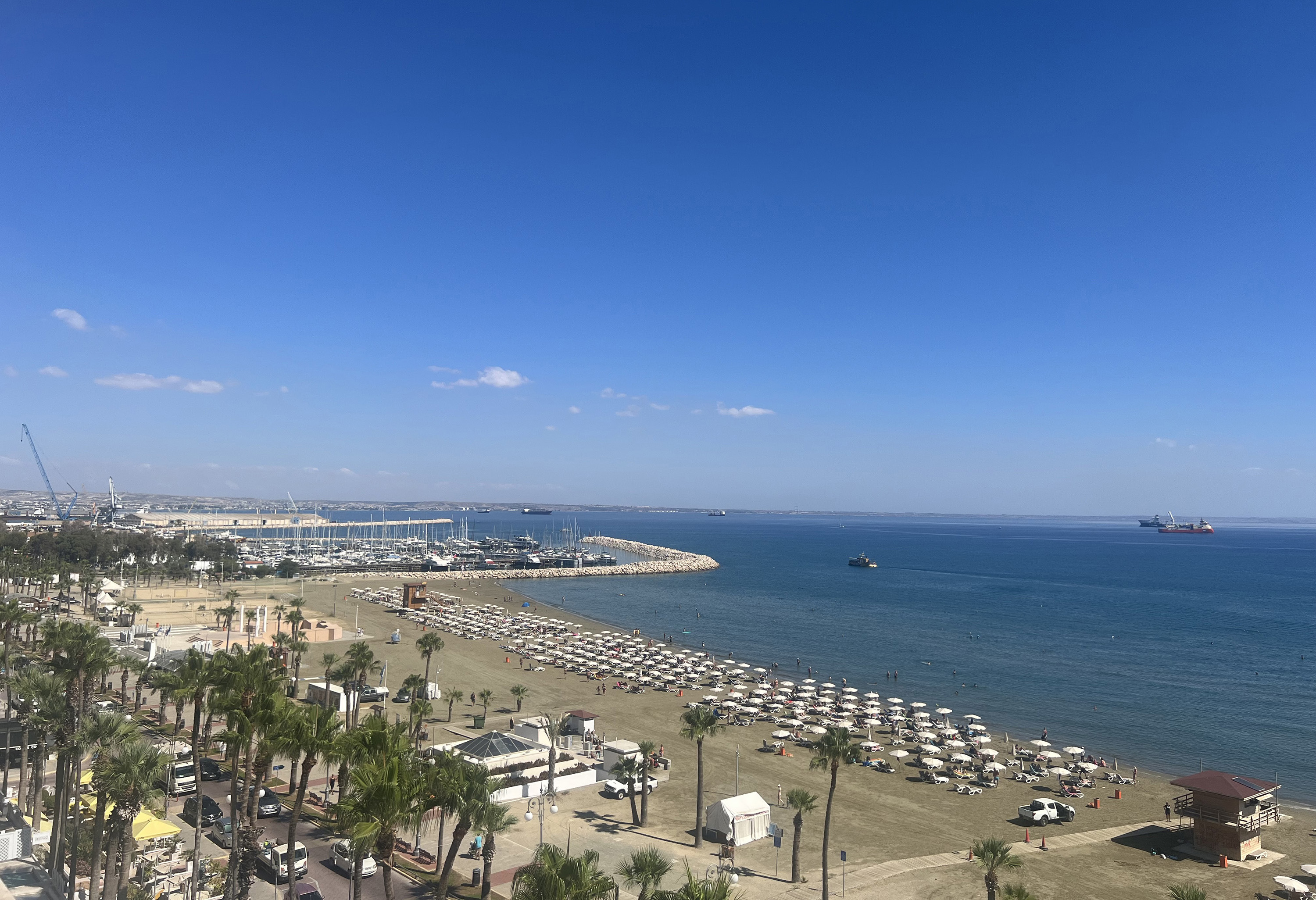 Police arrest man for attacking sailor in Larnaca