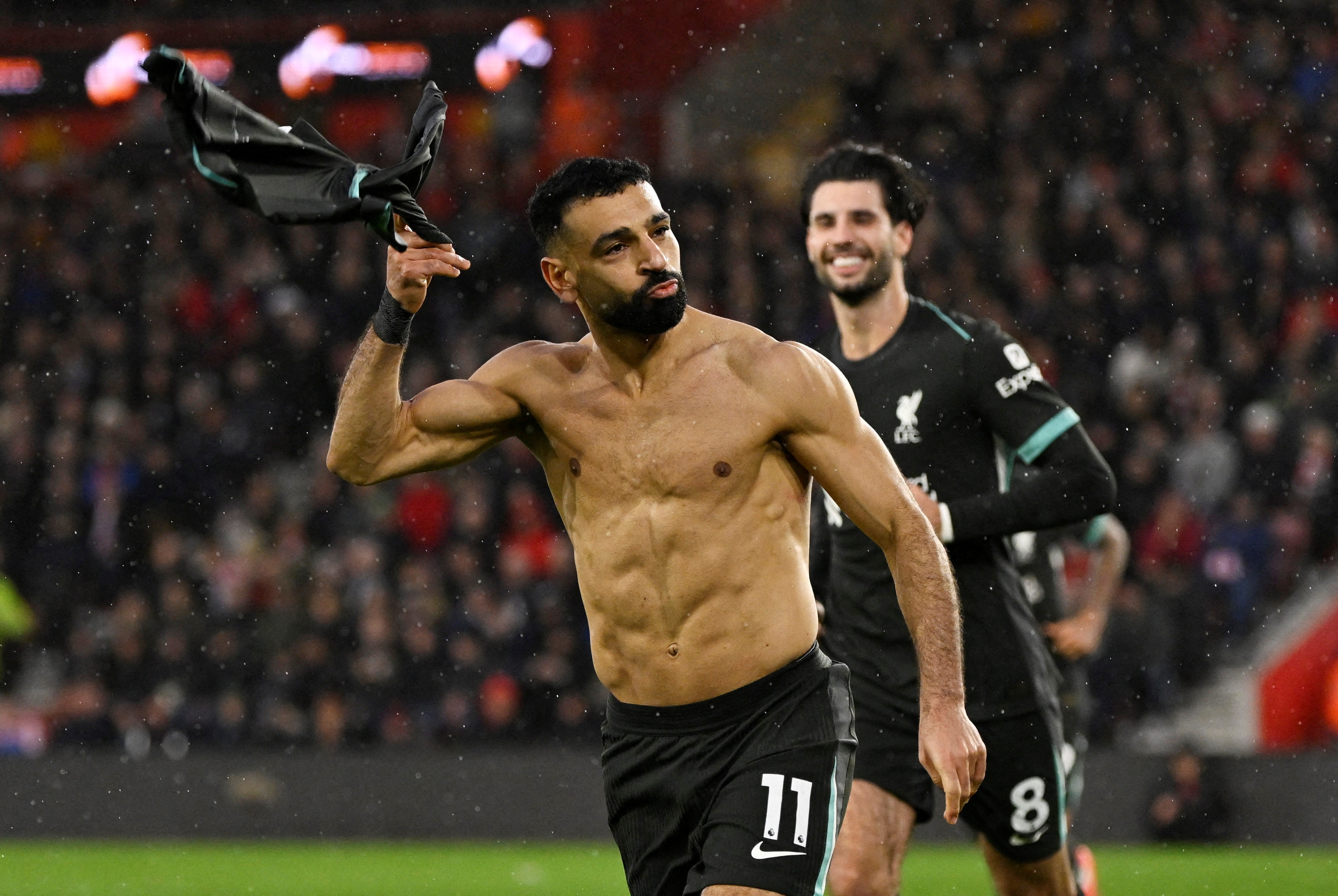 Liverpool build eight-point lead after Salah inspires comeback at Southampton