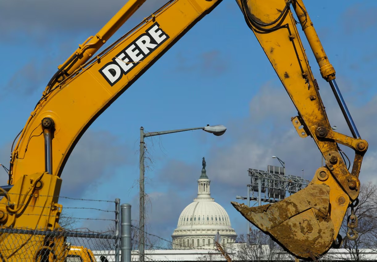 US third-quarter economic growth unrevised at 2.8 per cent