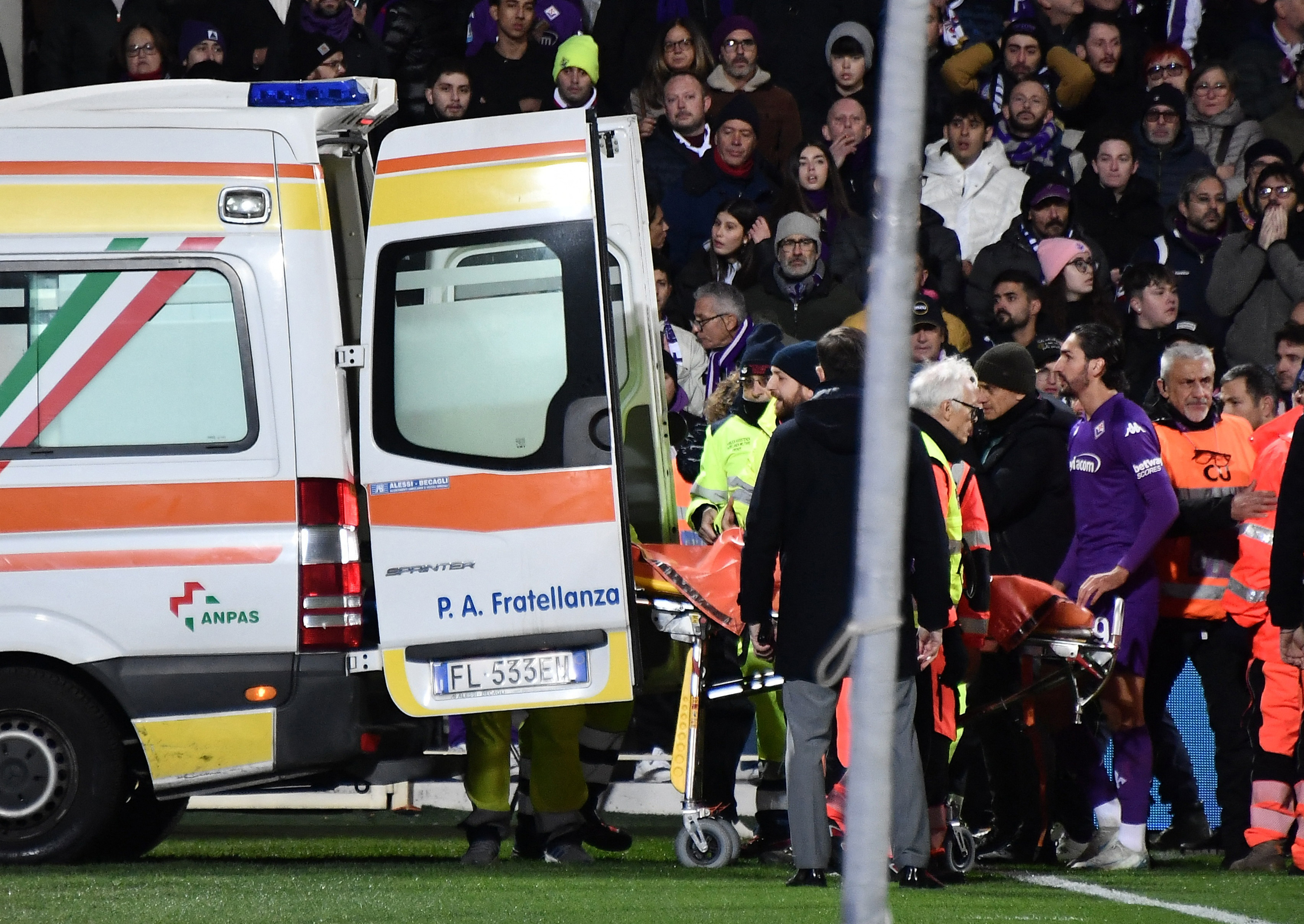 Fiorentina’s Bove in intensive care after on-field collapse against Inter