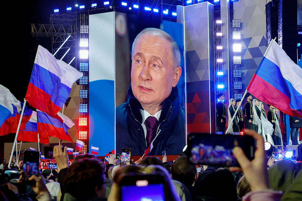 image Putin says in New Year address that Russia will &#8216;move forward&#8217; in 2025