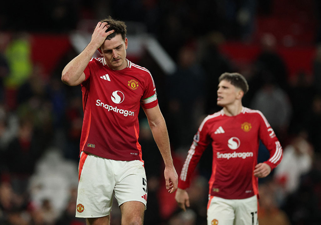 Man United end miserable month with loss to Newcastle, special night for Ipswich