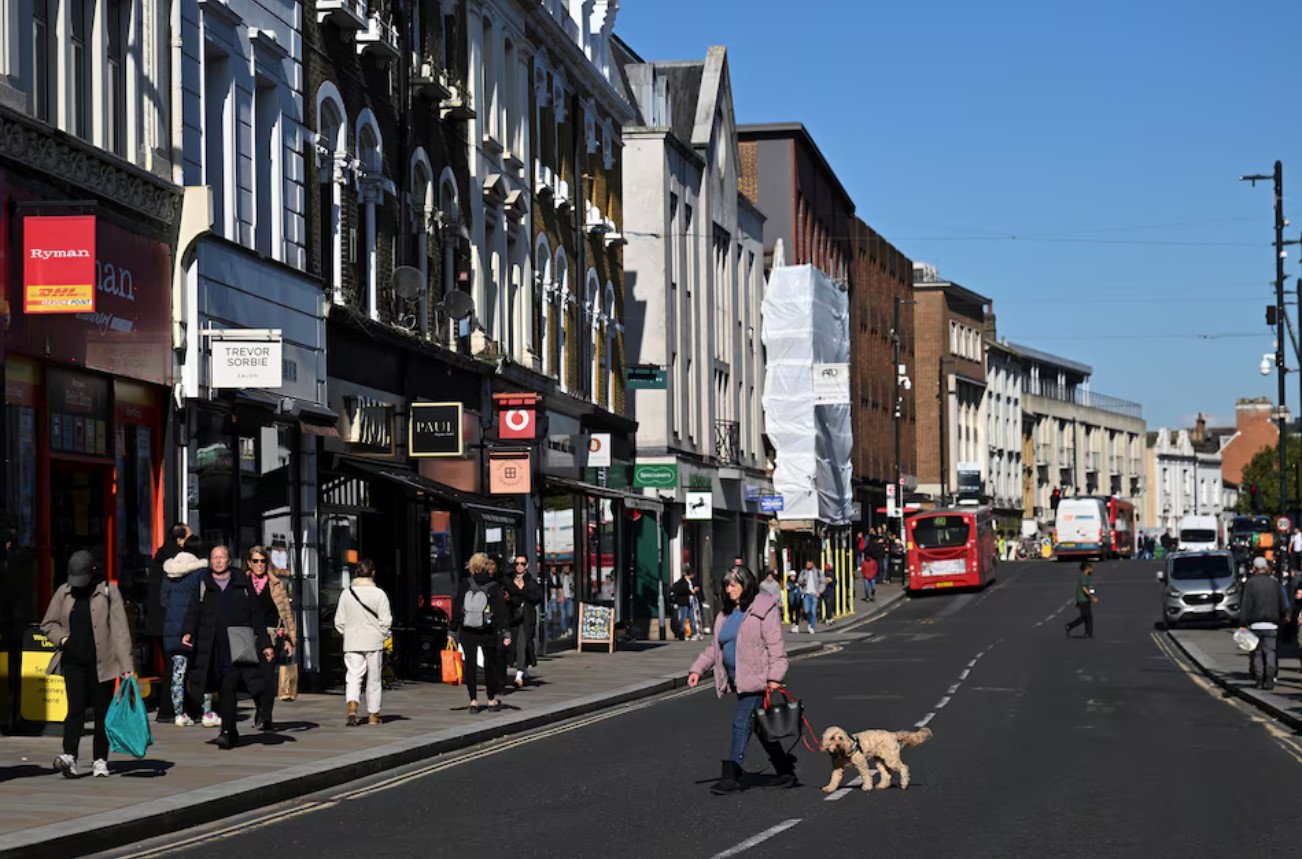 image UK economy flat-lined in third quarter, in new setback for government