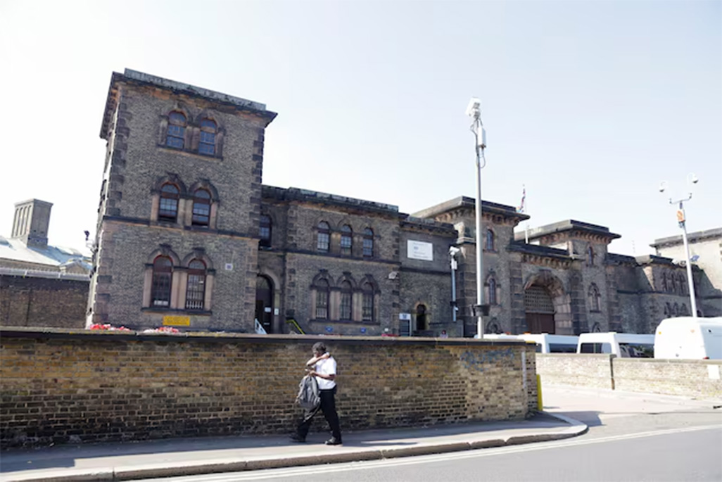 image Britain considers new courts to deal with record-high backlog, prison crisis