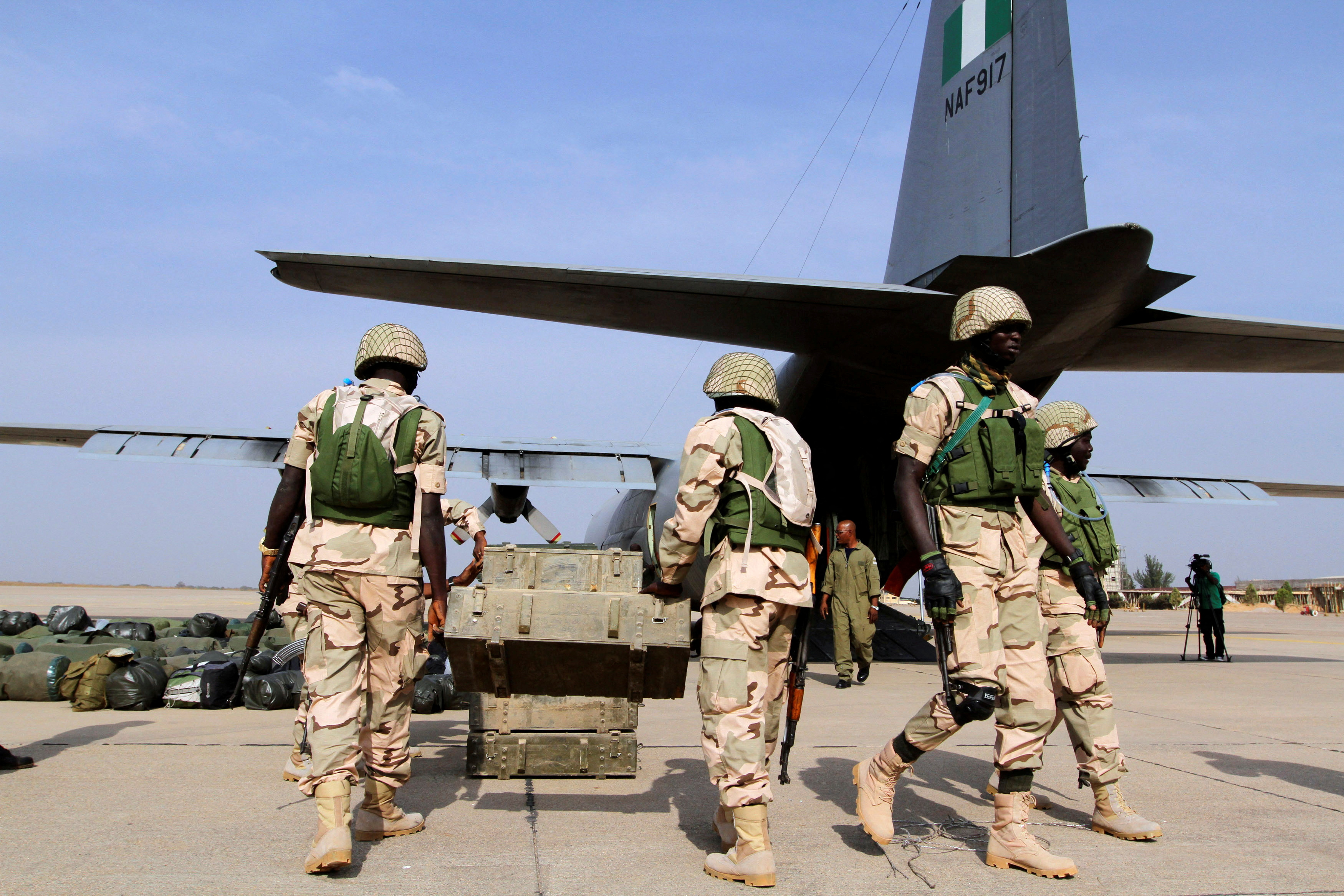 At least 22 Nigerian soldiers killed as insurgents counter military assault