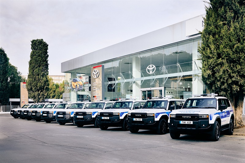 Toyota Cyprus boosts Police fleet with delivery of new Land Cruisers