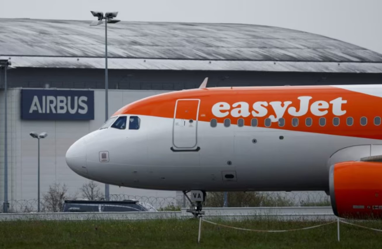 UK’s easyJet posts smaller loss on easing costs, rising demand