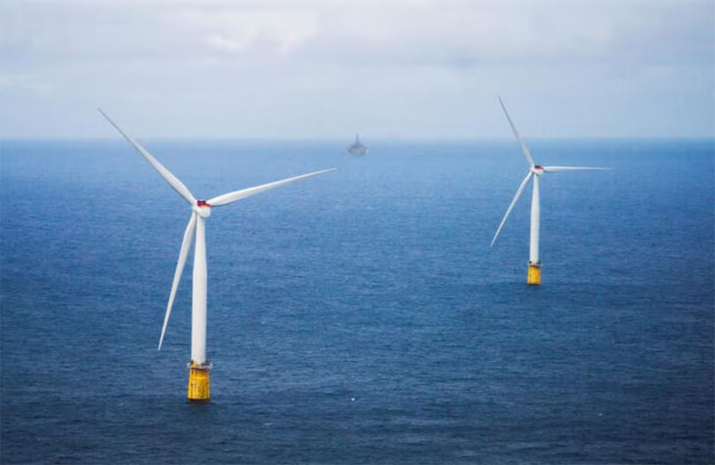 image Trump demands end to North Sea &#8216;windmills&#8217; in swipe at UK energy policy