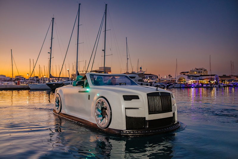 Enjoy romantic Valentine’s Day Rolls-Royce yacht ride at Limassol Marina