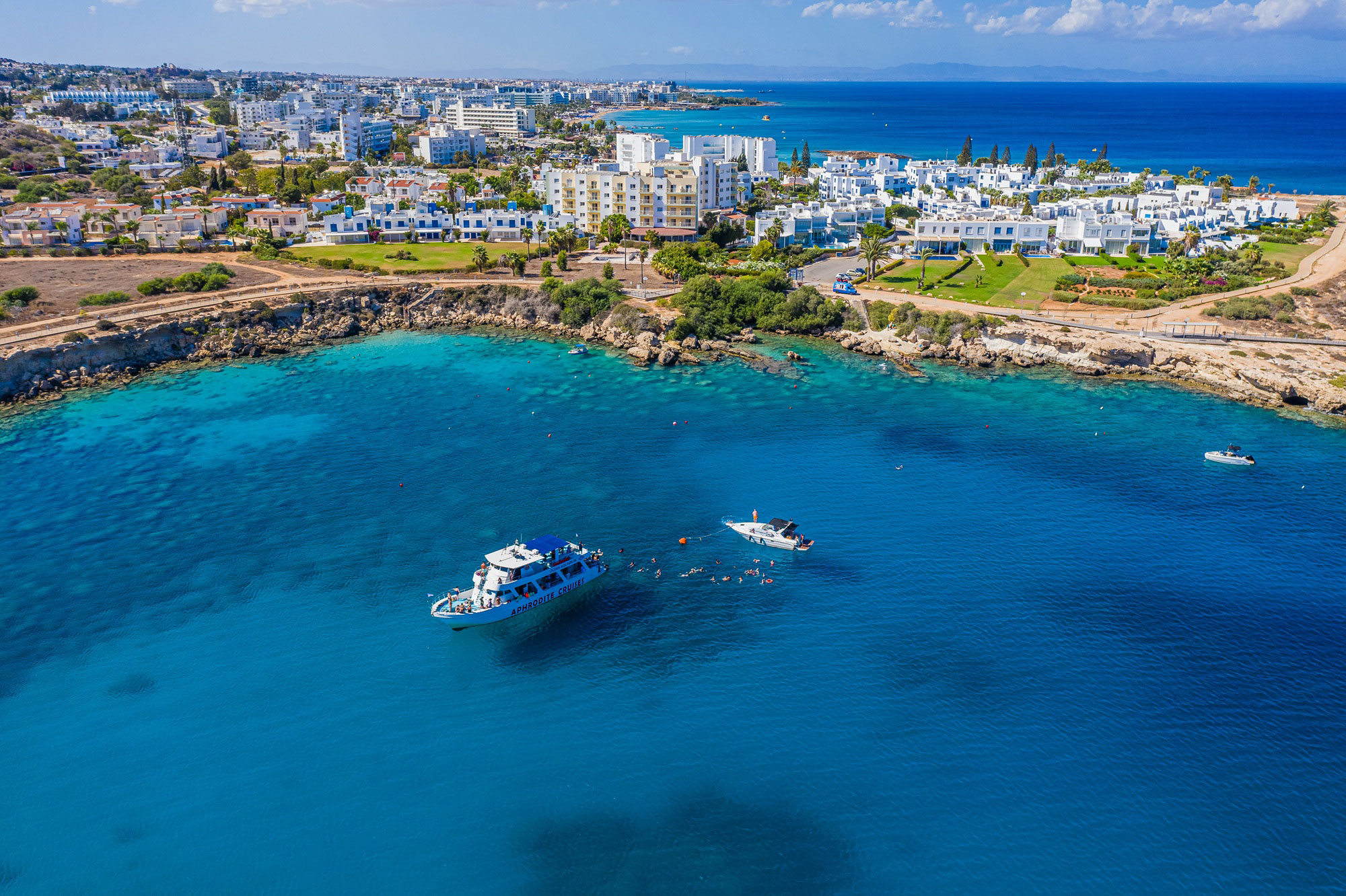 Hotels ‘will be able to obtain desalination permits within a week’
