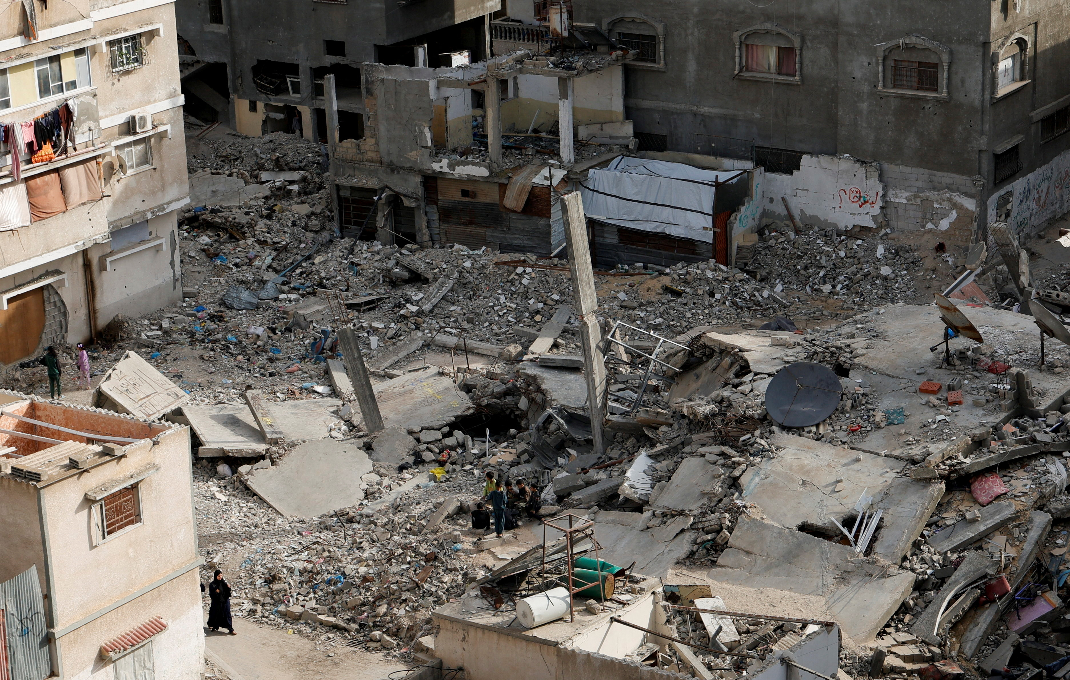 Red Cross gravely concerned for nine missing medics in Gaza