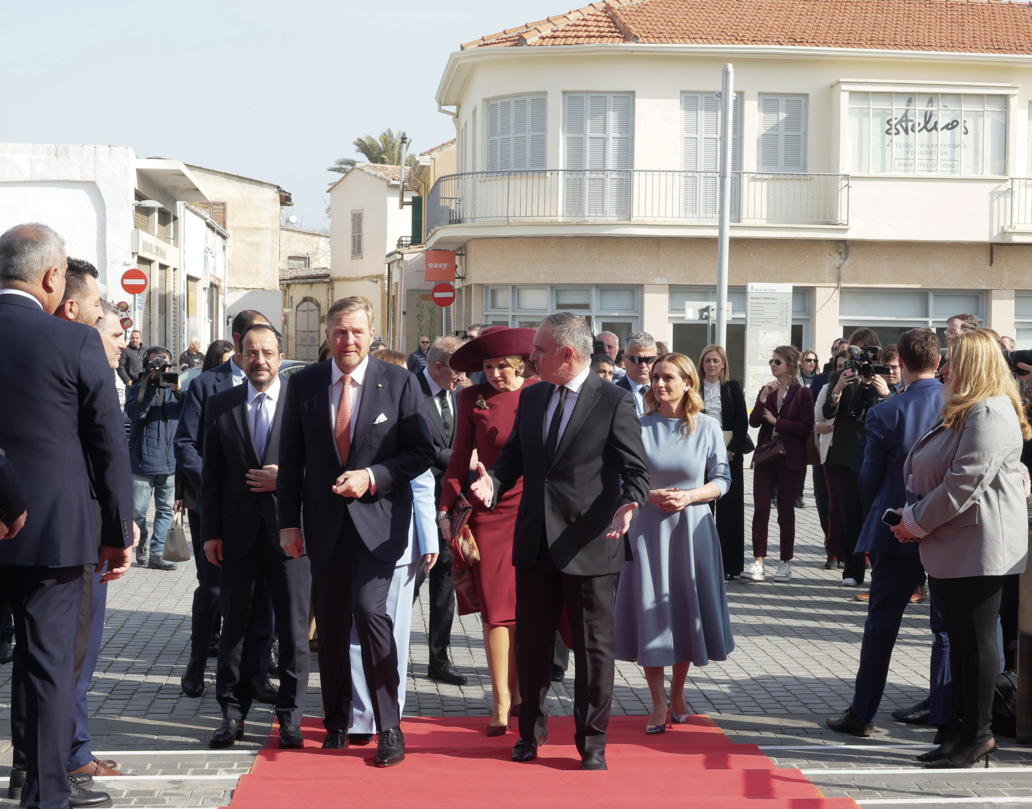 cover Christodoulides takes Dutch royal couple to buffer zone