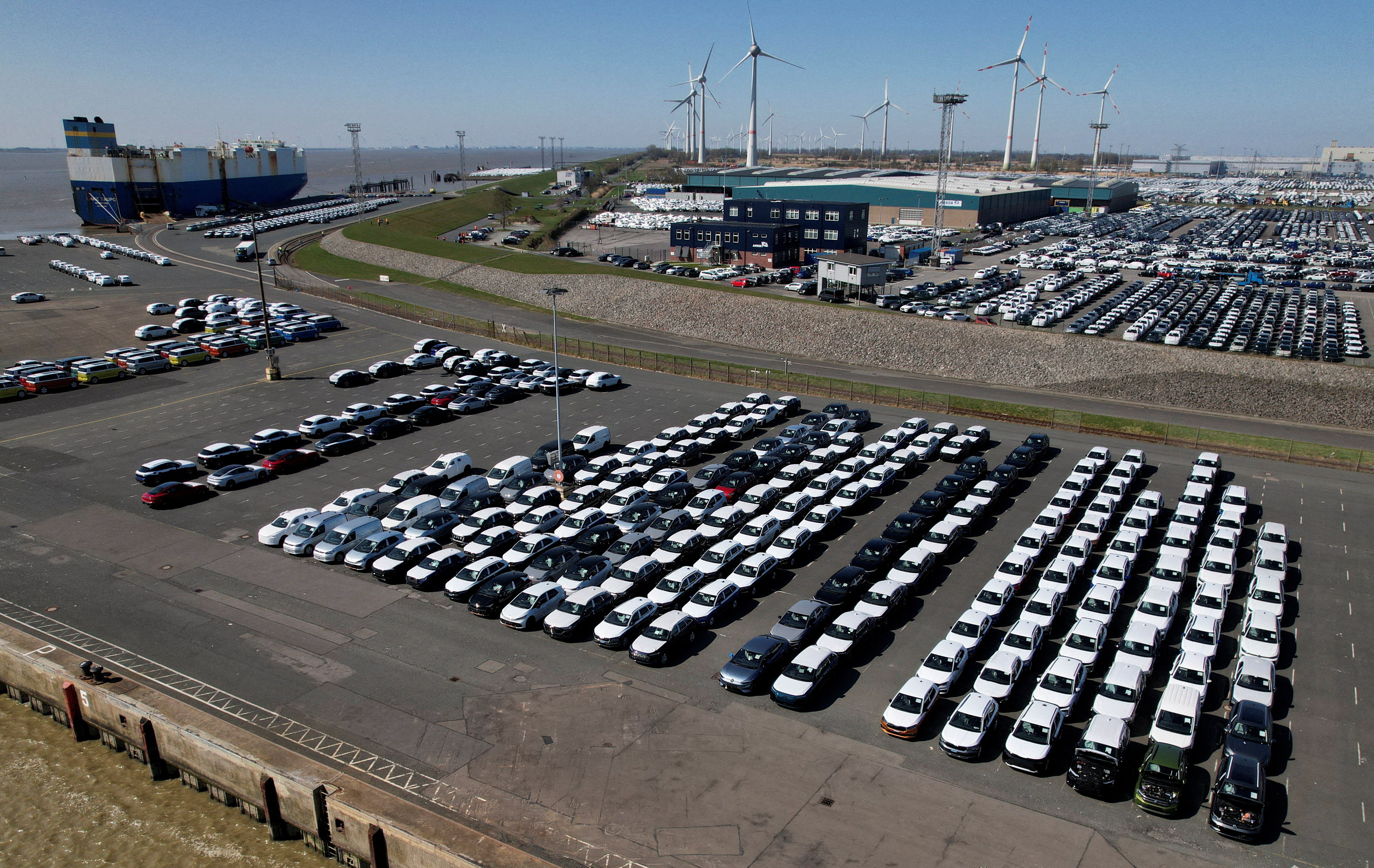 German industry expects severe hit from Trump tariffs