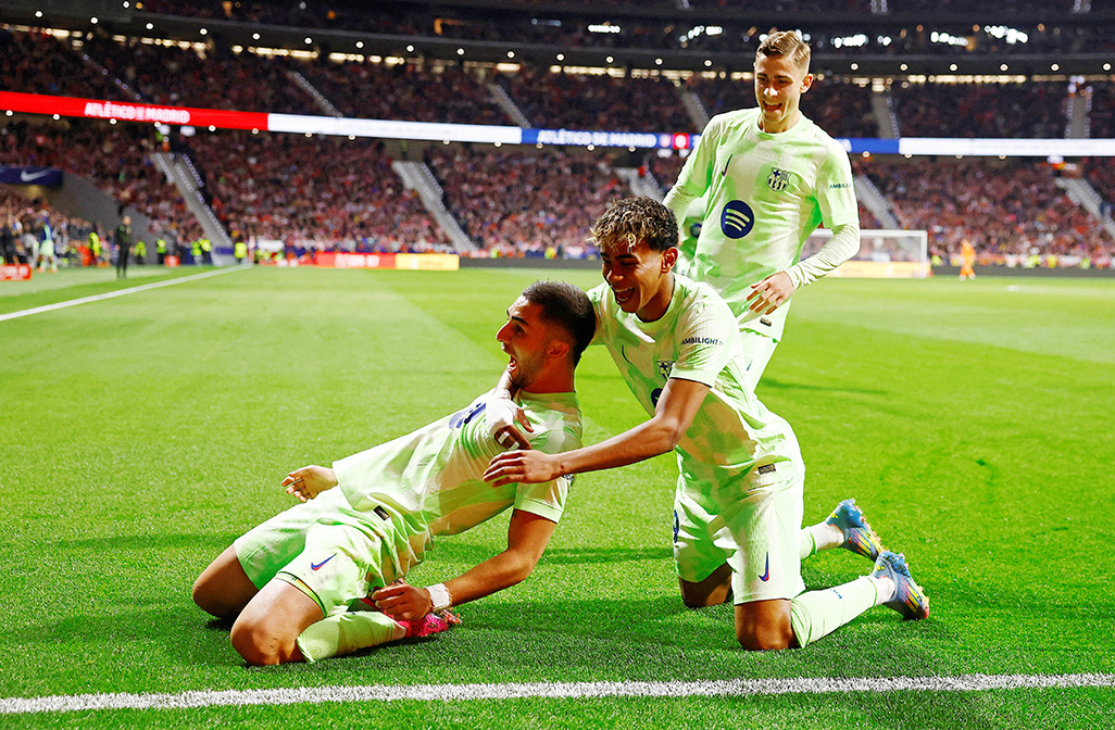 Too early for treble talk, says Barcelona boss Flick
