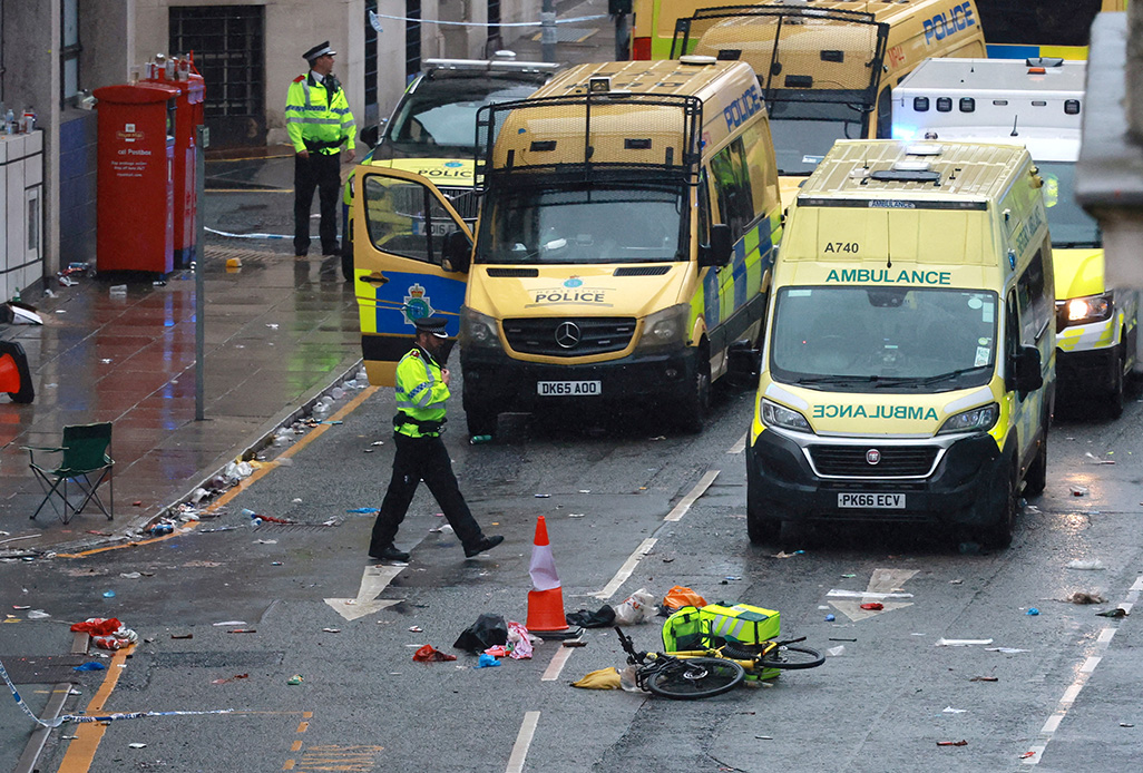 image Four people injured in Liverpool parade crash &#8216;very, very ill,&#8217; mayor says