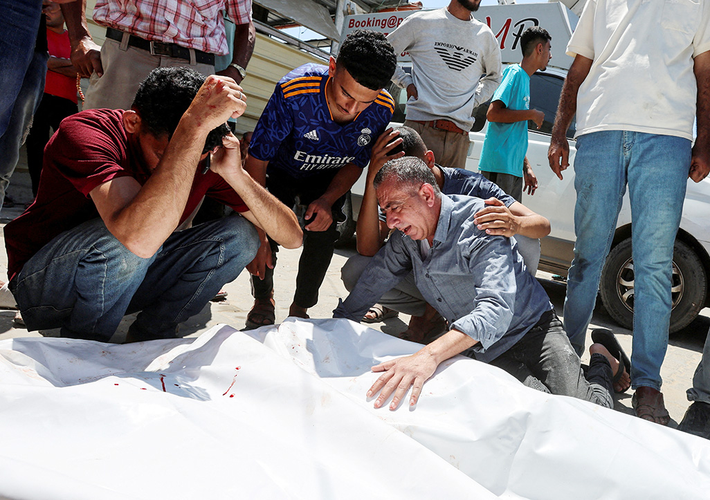 cover Israeli military orders war crime probe into Gaza shootings, paper says