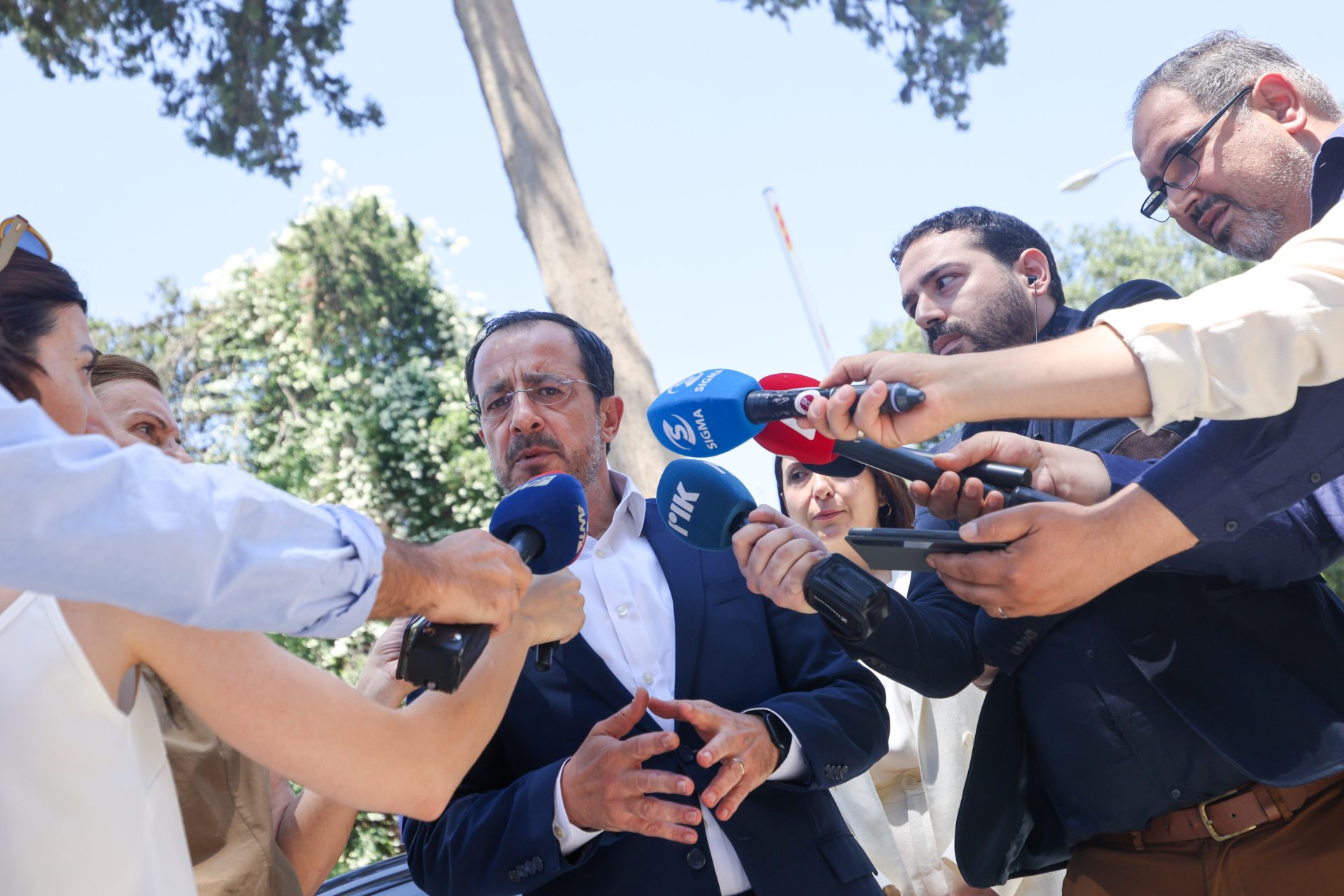 cover Journalists&#8217; union requests review of press card validity