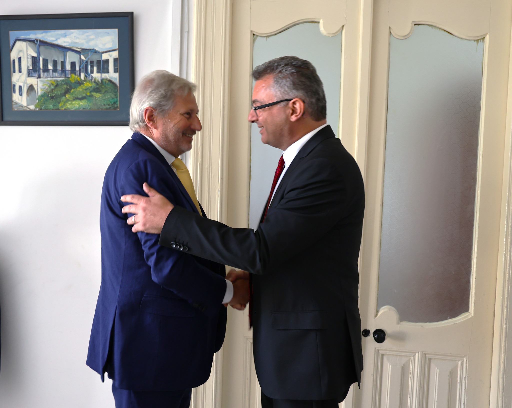 cover Erhurman meets EU envoy Hahn, Tatar does not