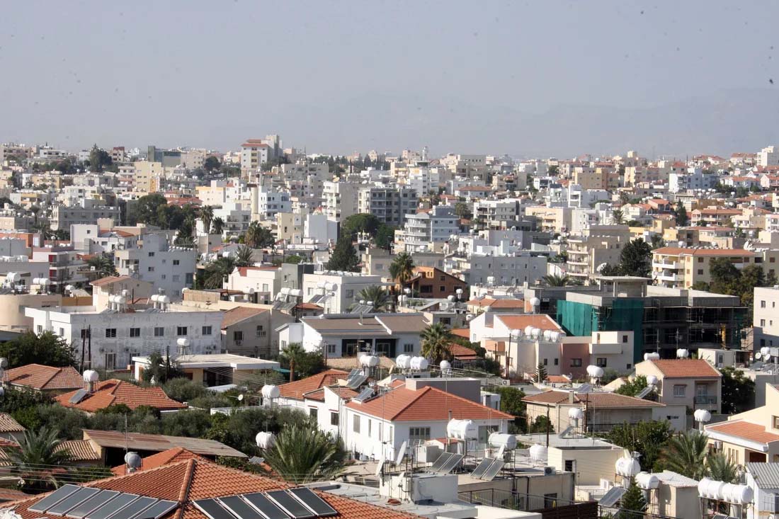 Akel focuses on Israelis amidst Cyprus for sale fears