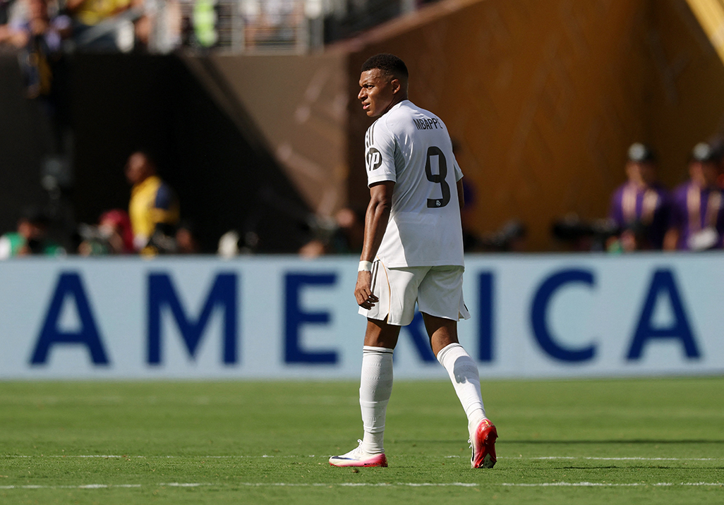 cover Mbappe inherits Real Madrid&#8217;s number 10 jersey after Modric exit