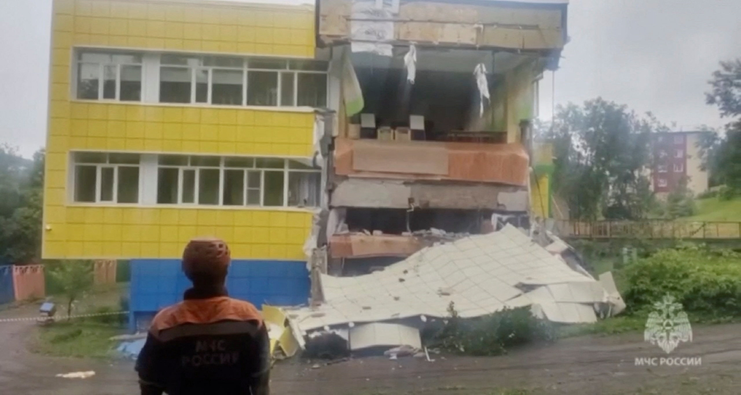 Earth quake in russia