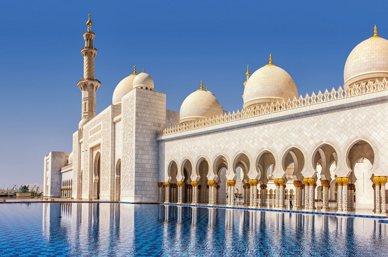 image Celestyal launches Abu Dhabi F1 itinerary with David Coulthard