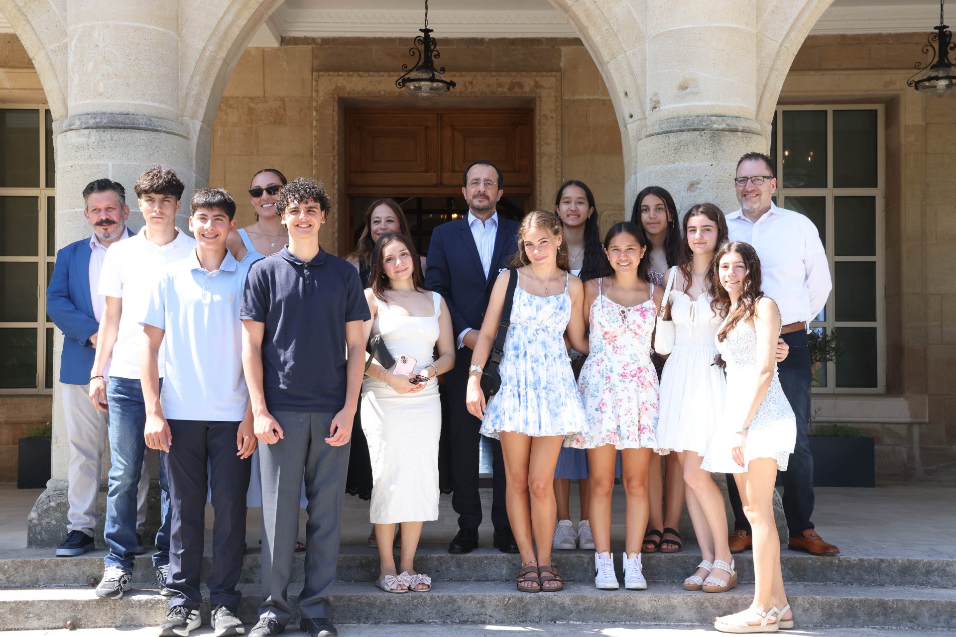 image President welcomes diaspora youth to Cyprus