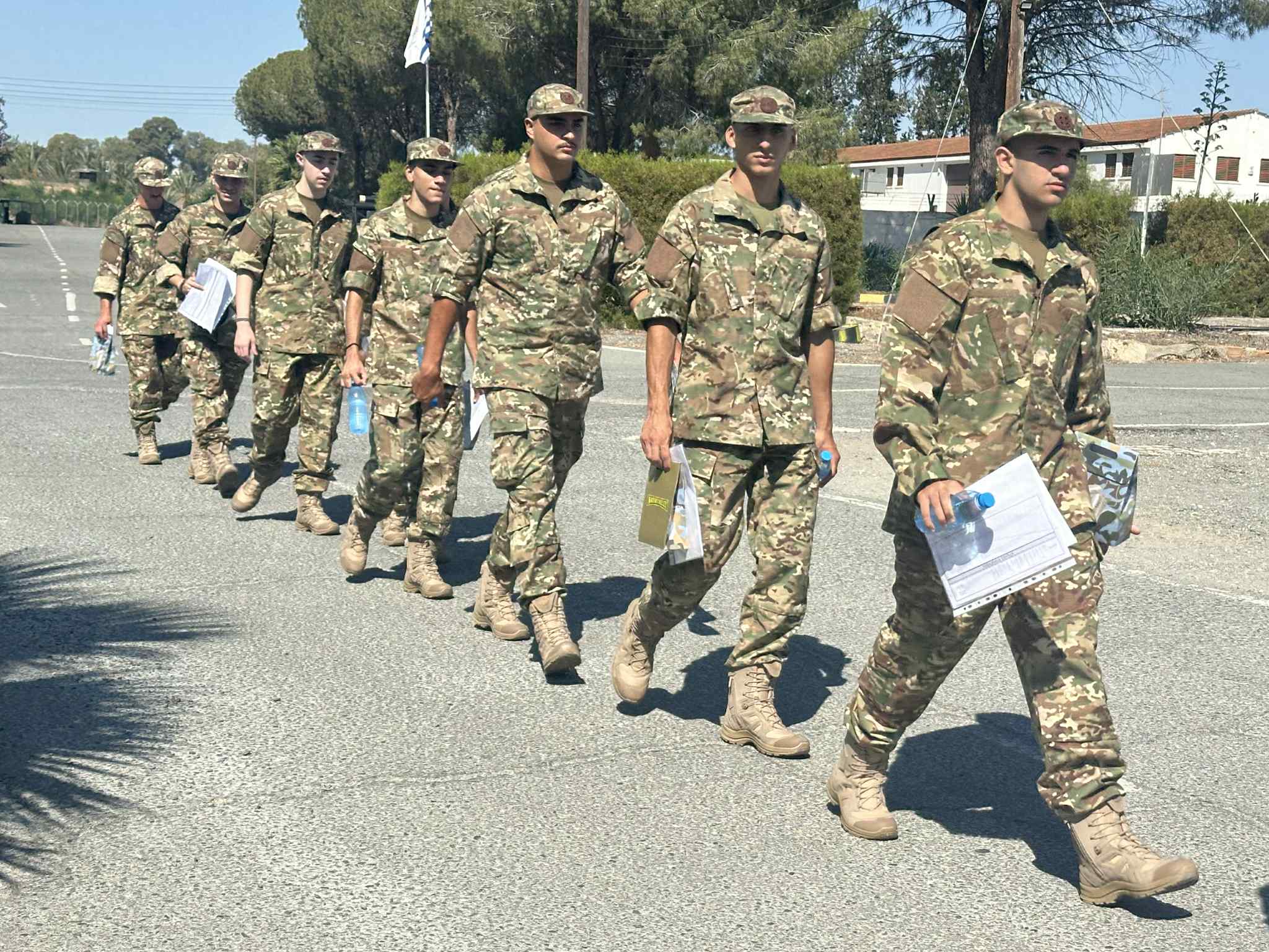 Army service a ‘special honour’ minister tells new conscripts