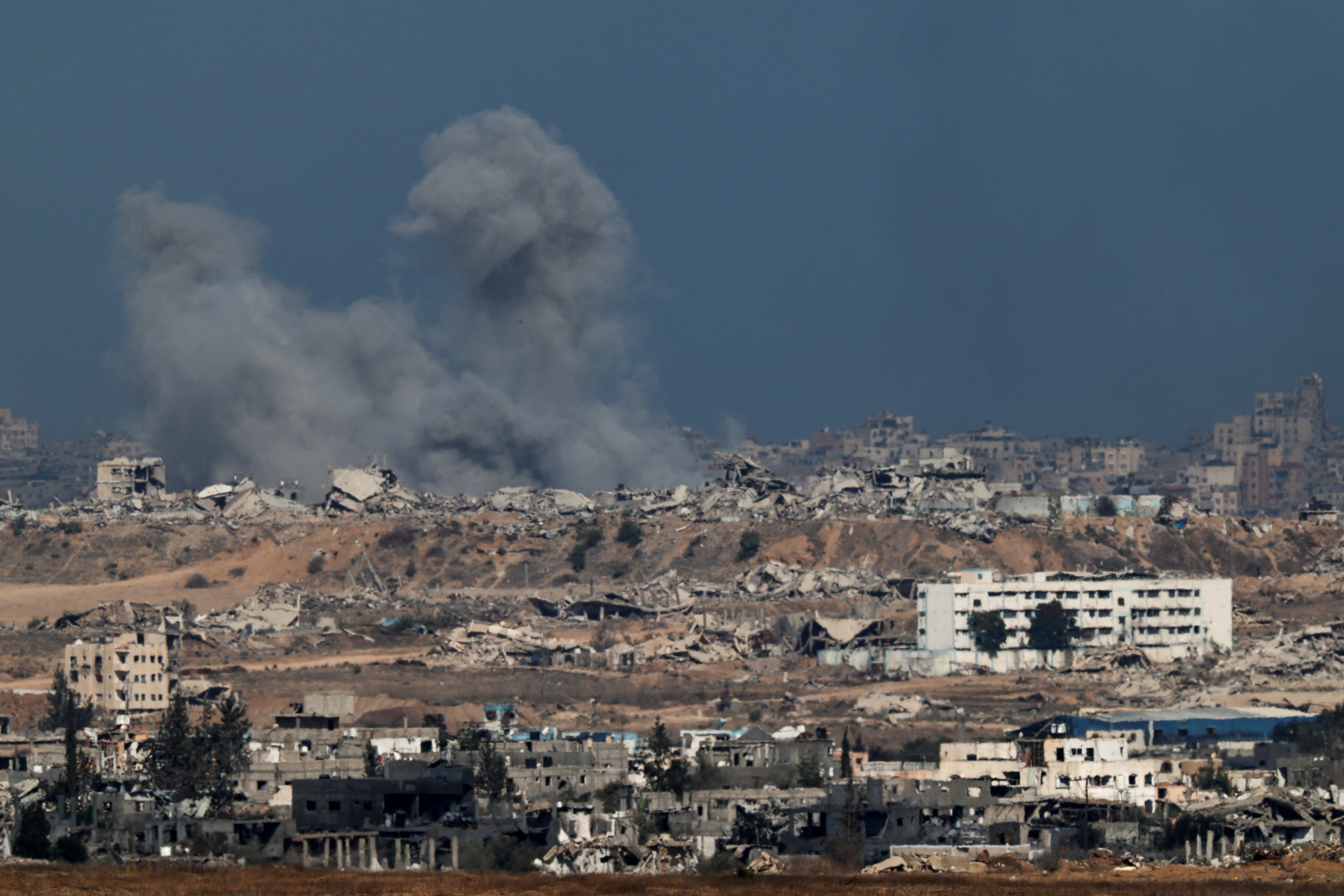 cover Israel sends delegation to Qatar for Gaza talks ahead of Netanyahu trip to US