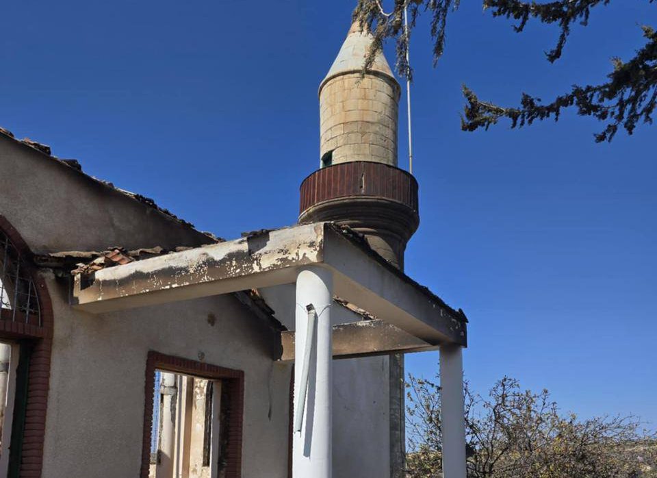 image Malia mosque suffers serious damage in Limassol wildfire