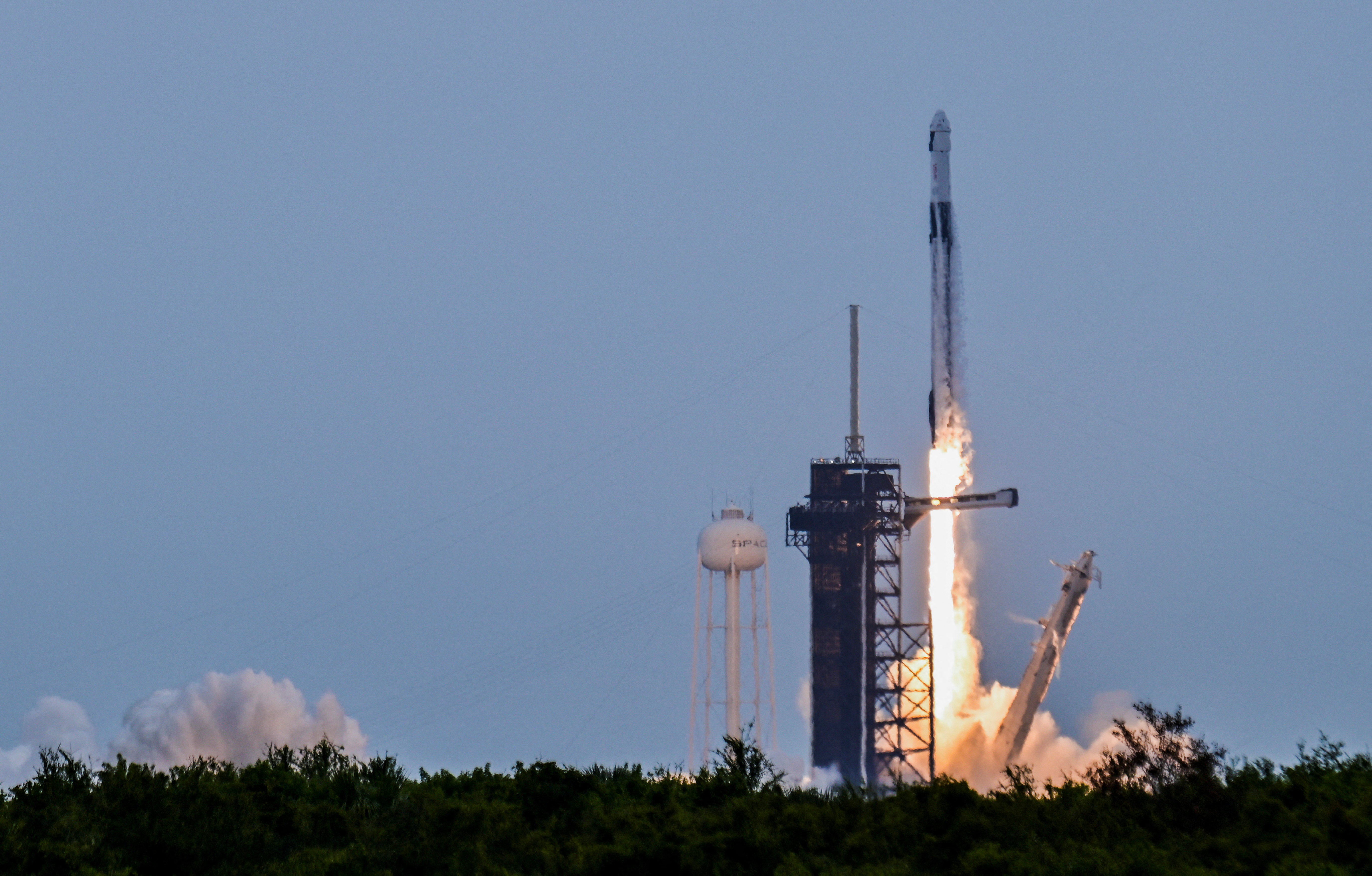 cover SpaceX launches joint astronaut crew to ISS in Nasa&#8217;s Crew-11 mission