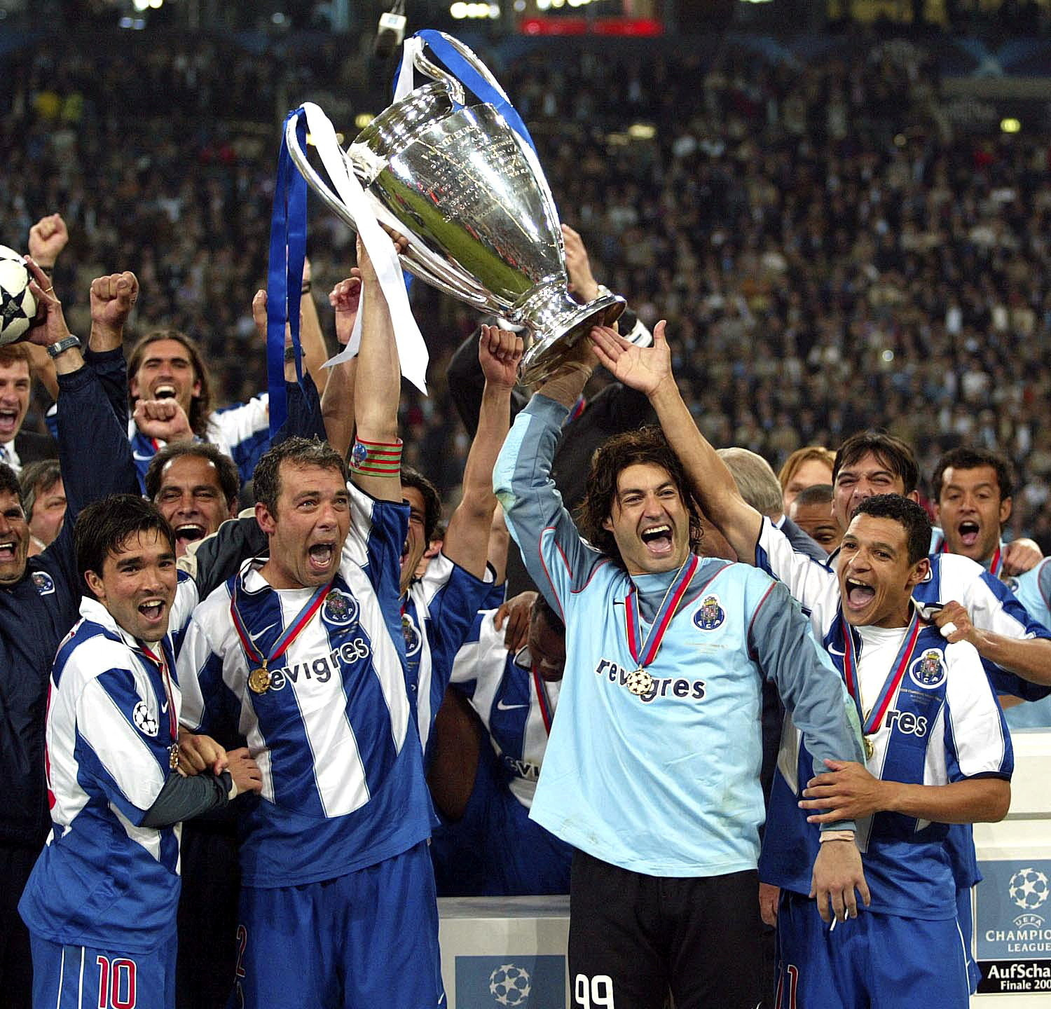 image Porto&#8217;s Champions League-winning captain Costa dies aged 53