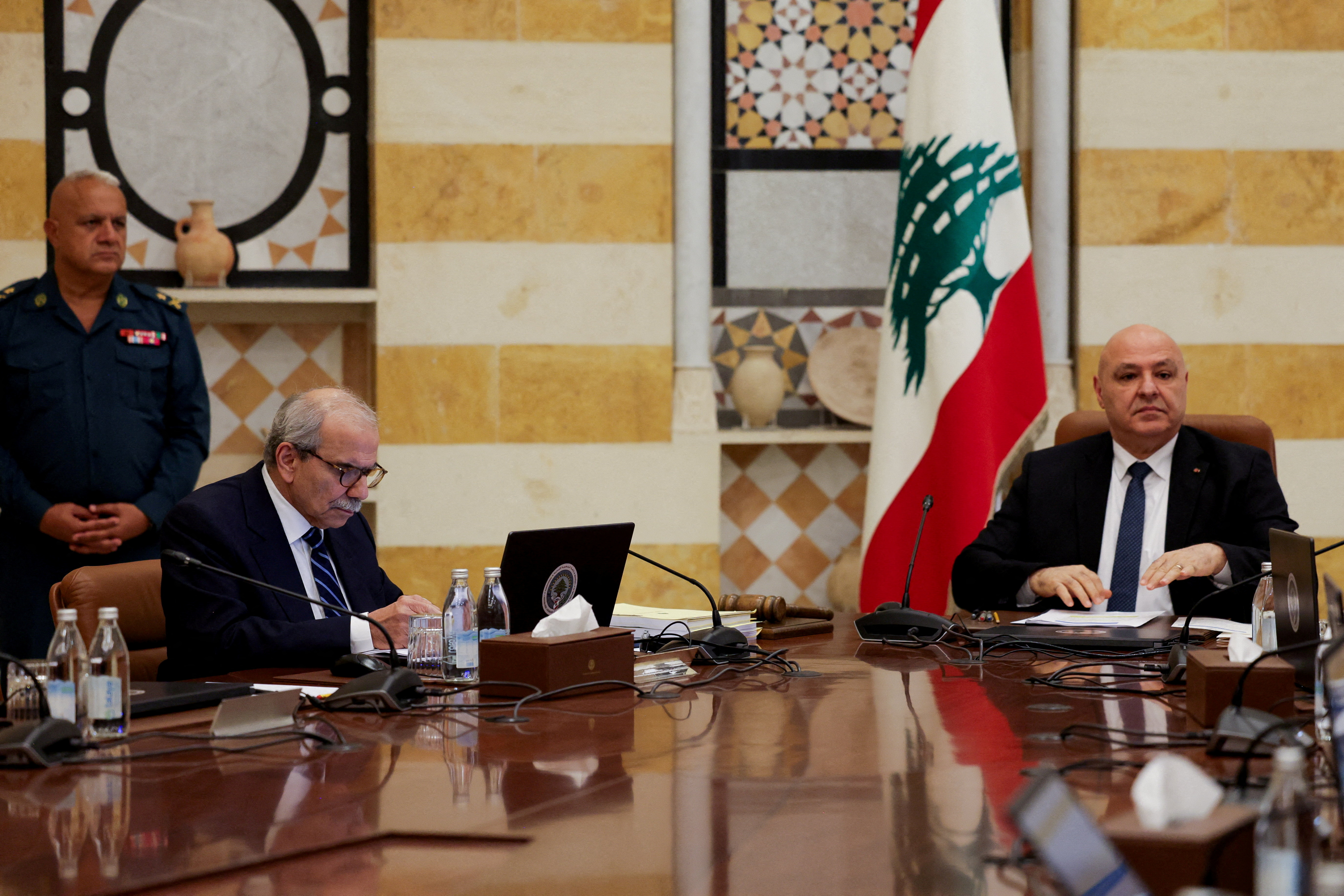 cover US plan sees Hezbollah disarmed by year-end, Israeli withdrawal