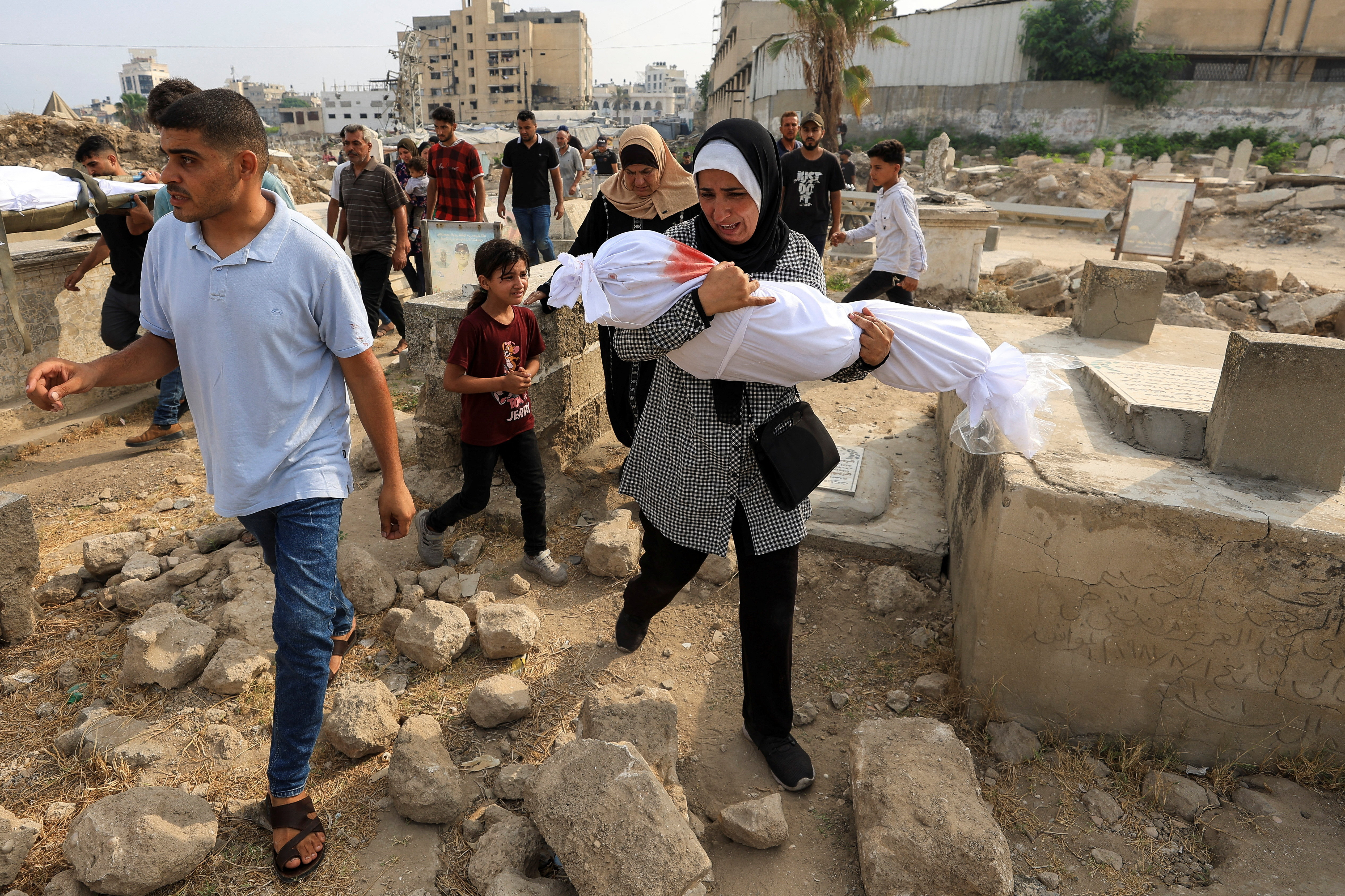 cover Israel says Gazans free to exit while Hamas attends Cairo ceasefire talks